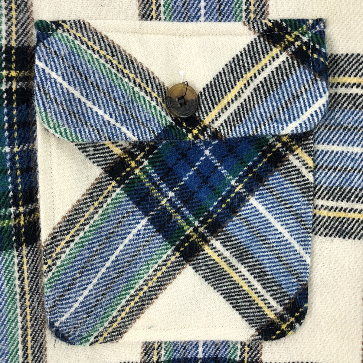 Japanese Brand Vintage 90's Flannel Jacket Tartan Check by GQFORD Size US XL / EU 56 / 4 - 9 Thumbnail