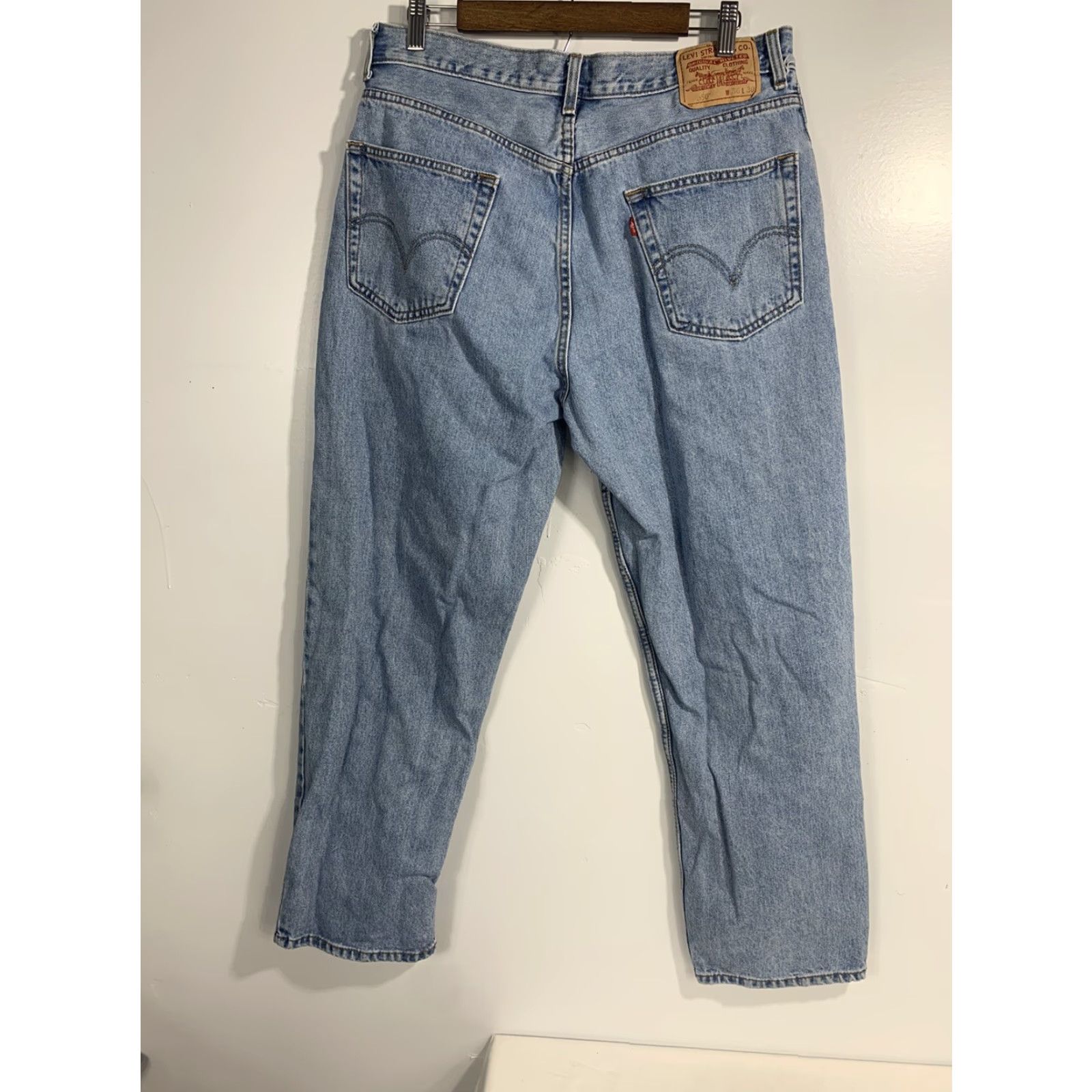 Levi's LEVIS 550 RELAXED FIT MEN'S DENIM JEANS SIZE 36x30 BLUE RED TAB #354 Jeans Men 36 30 Straight Cotton Denim Vintage No Size US 36 / EU 52 - 2 Thumbnail