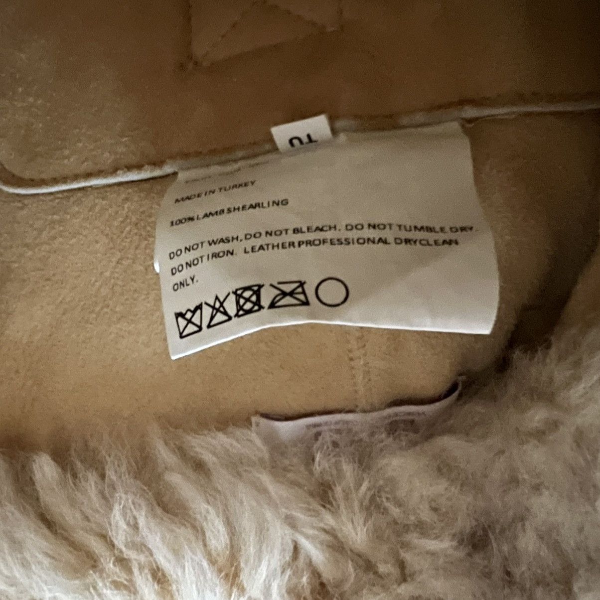 ERL erl Shearling Sling Backpack Size ONE SIZE - 3 Thumbnail