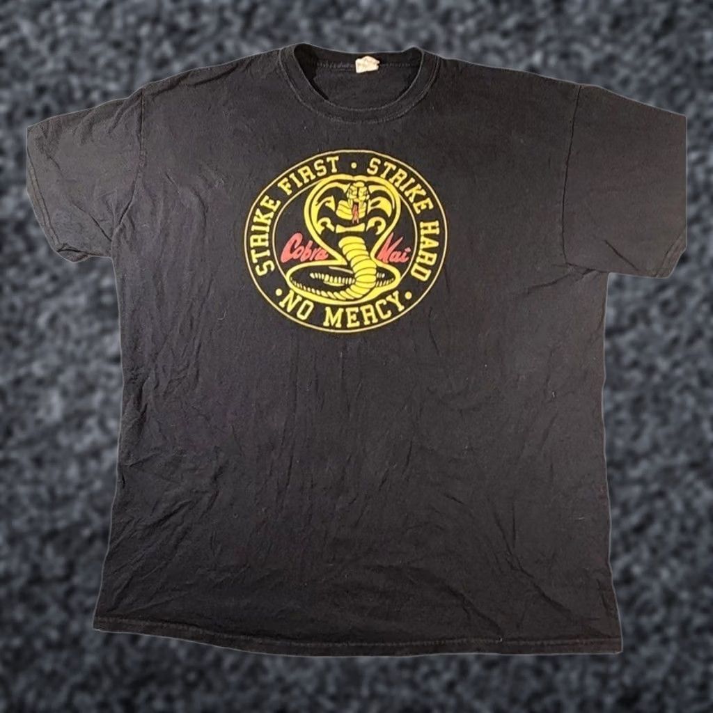 Gildan Vintage Cobra Kai Shirt Mens XL Black Strike First Strike Hard No Mercy Tee Size US XL / EU 56 / 4 - 1 Thumbnail