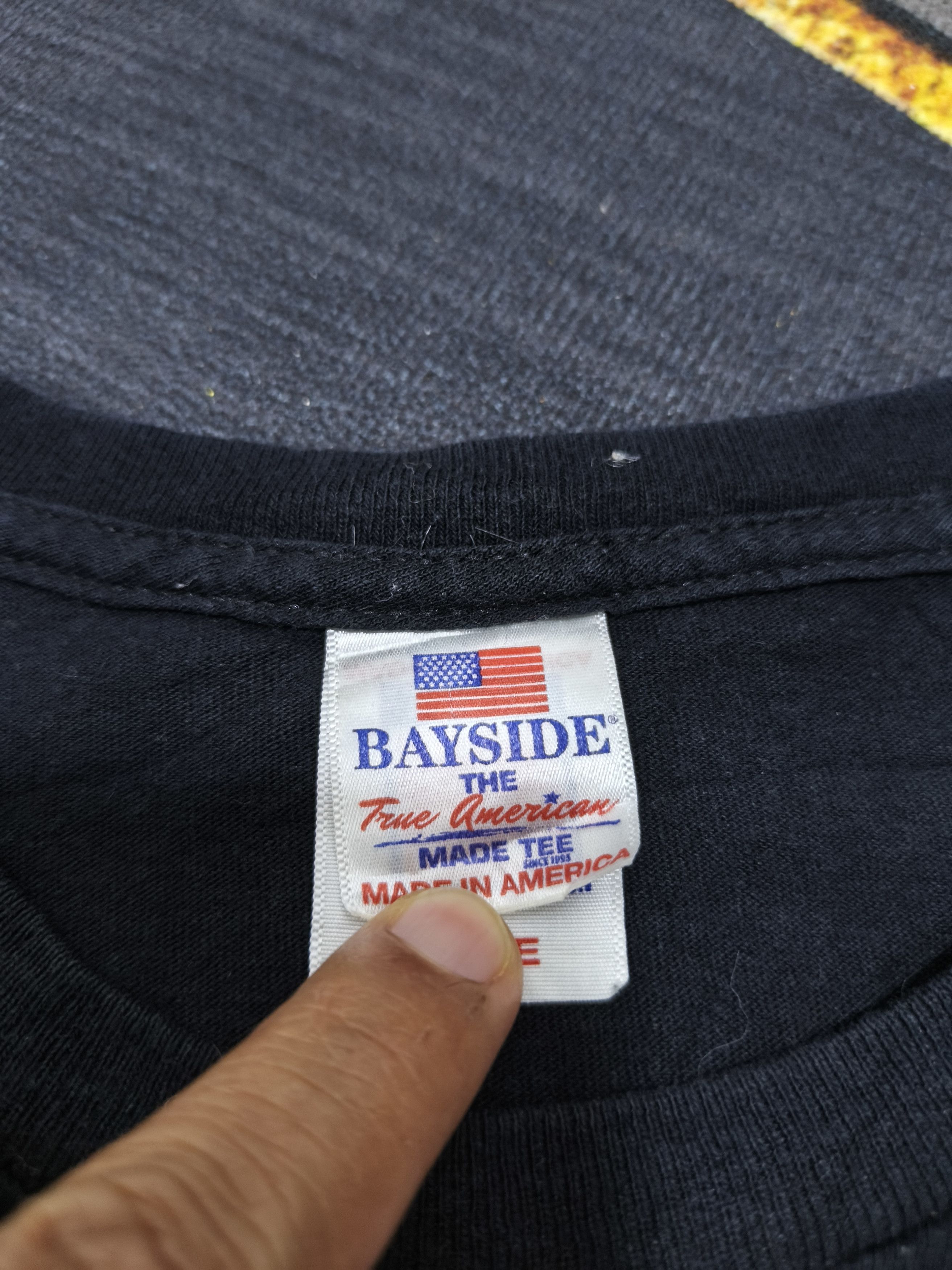 Other Vietnam War Tribute Tee Fallen Heroes Bayside Made in USA Size US L / EU 52-54 / 3 - 7 Thumbnail