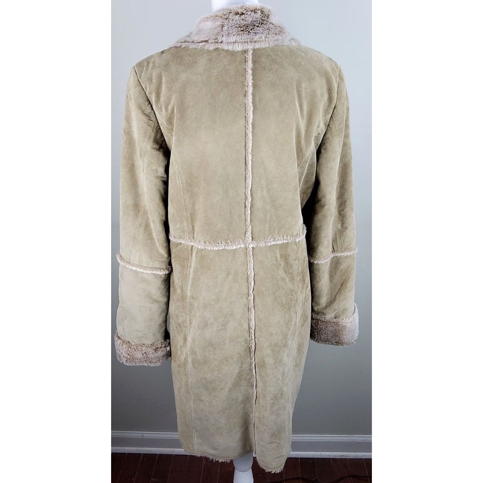 Vintage Brandon Thomas Suede Leather Jacket Coat Pea Coat Faux Fur Trim Tan Size L Womens Brown Size L / US 10 / IT 46 - 7 Thumbnail