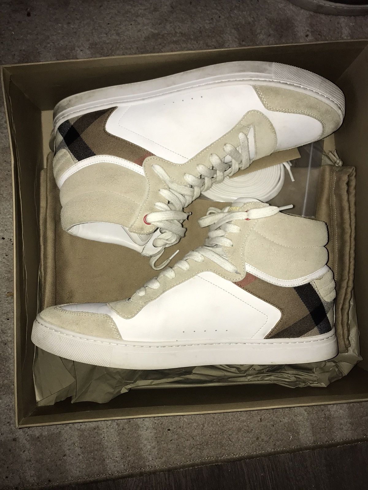 Burberry Burberry High Tops Size US 11 / EU 44 - 1 Thumbnail