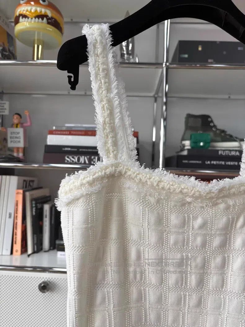 Chanel Chanel 25B super white velvet tassel plaid strap dress Size XXS / US 00 / IT 34 - 2 Thumbnail