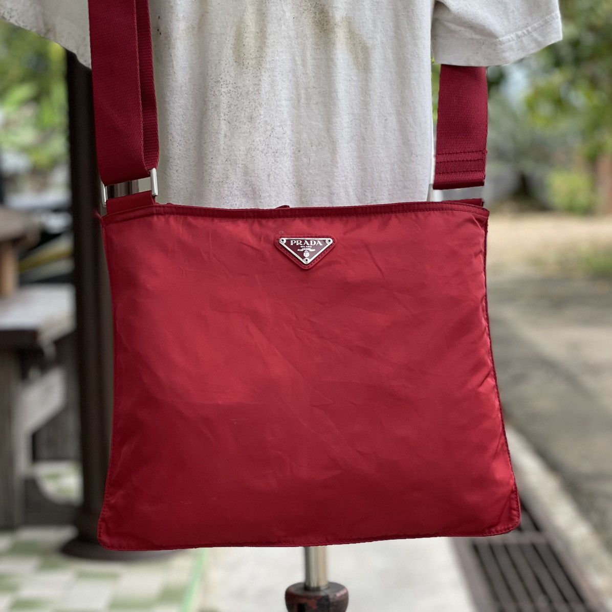 Prada Prada Red Tessuto Triangle Logo Nylon Crossbody Size ONE SIZE - 2 Thumbnail