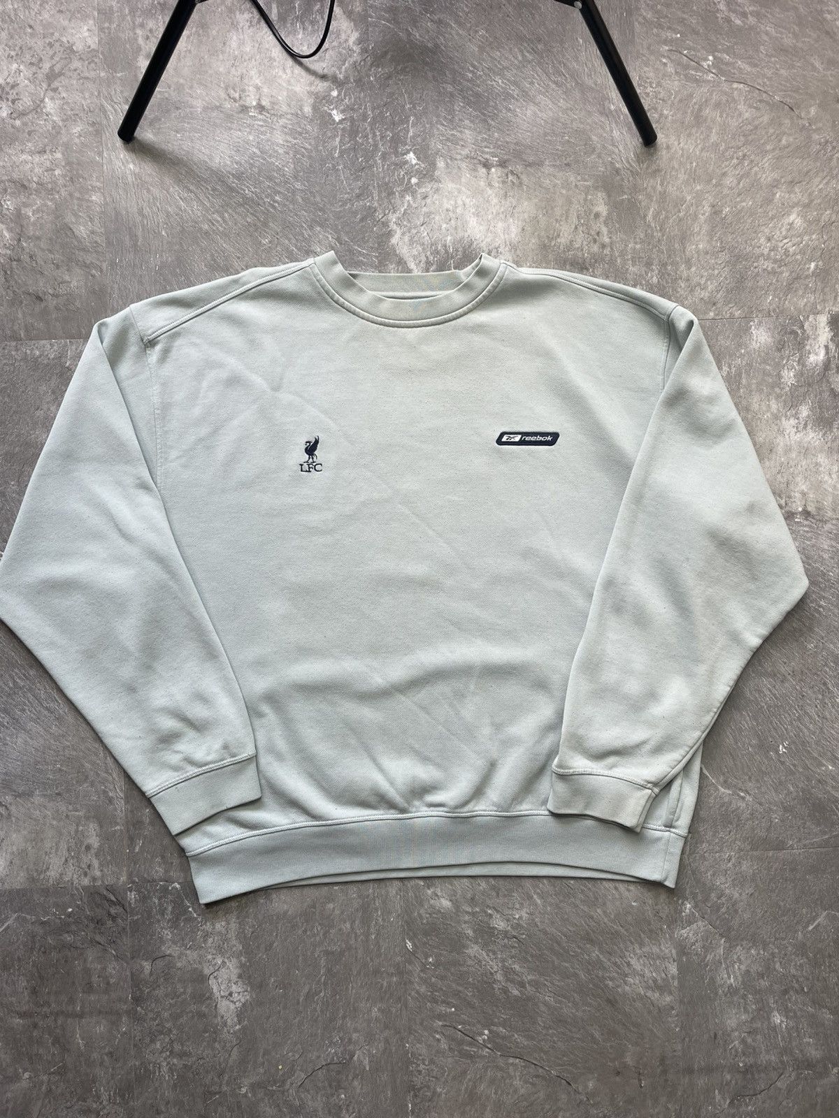Reebok Vintage Reebok Liverpool 90s Sweatshirt Football Soccer RARE Size US XL / EU 56 / 4 - 1 Thumbnail