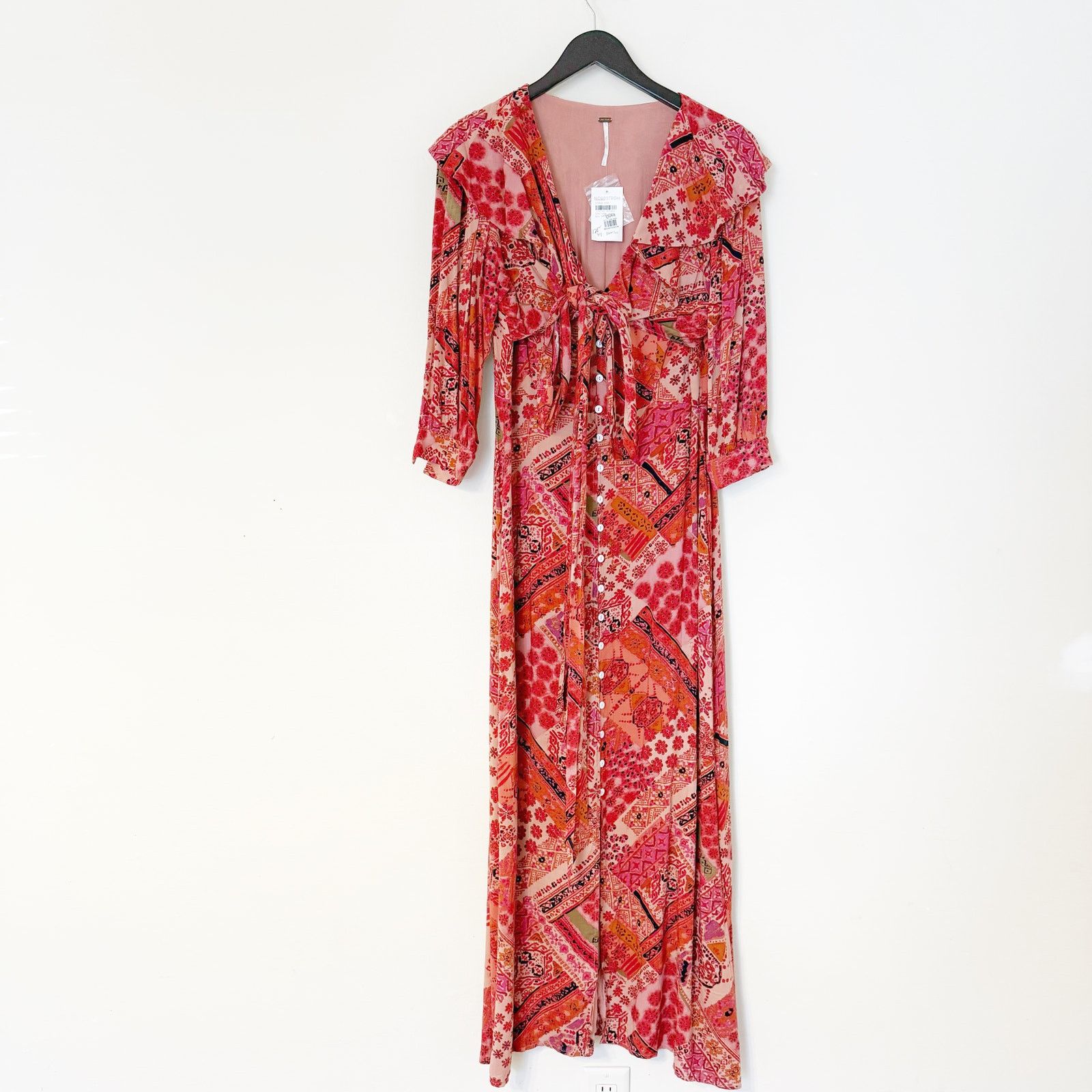 free people primrose maxi dress FREE PEOPLE PRIMROSE MAXI DRESS. Size XS. Retail $98