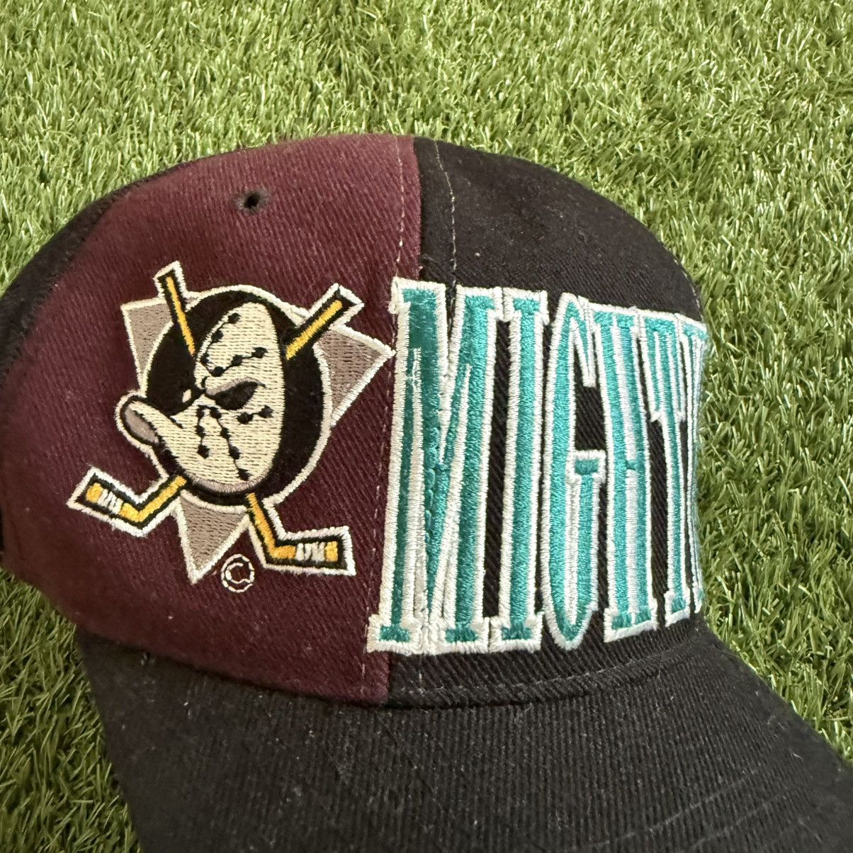 Starter Vintage Starter Mighty Ducks Snapback Hat Cap Tri Power Wool Size ONE SIZE - 2 Thumbnail