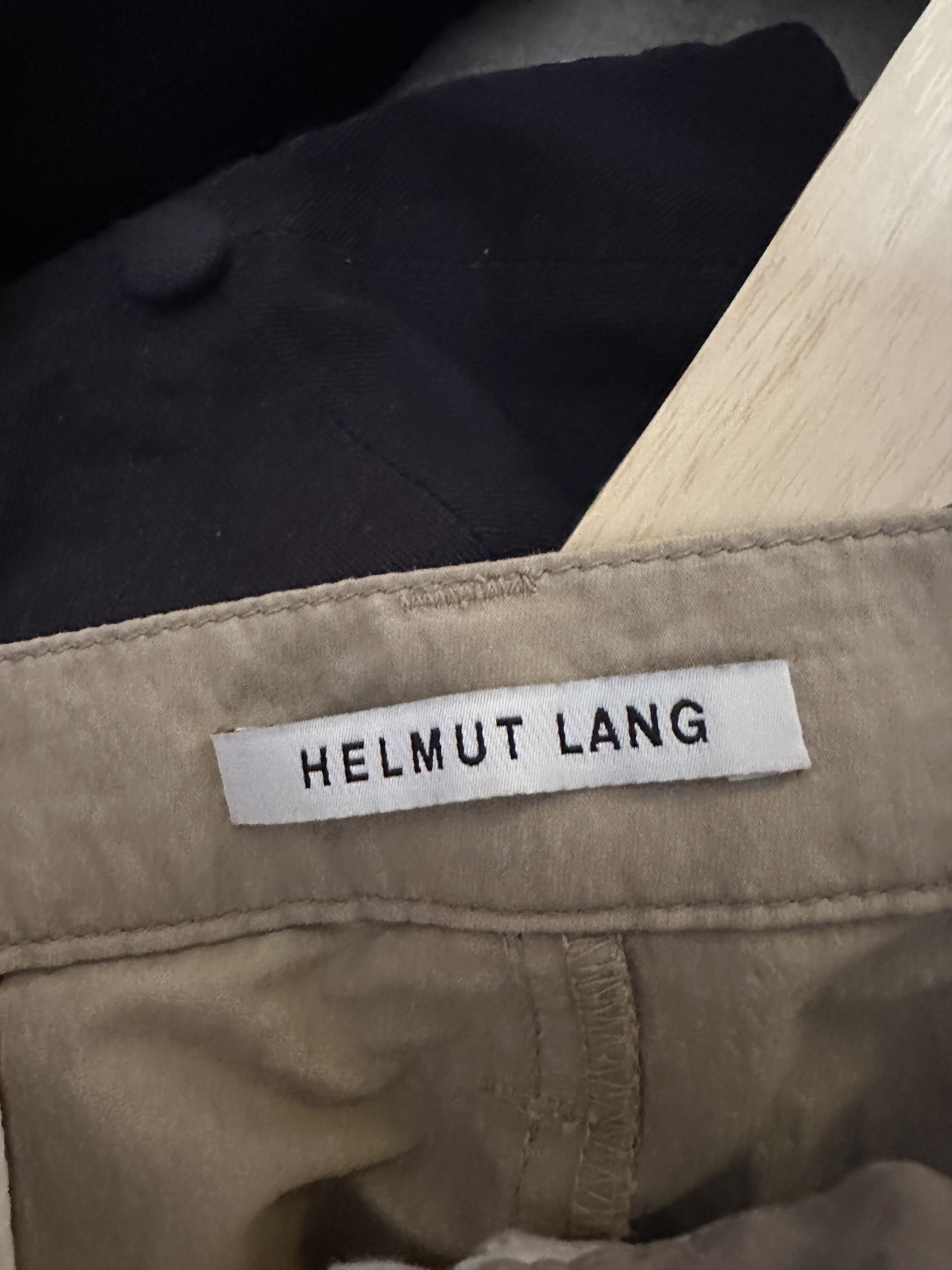 Helmut Lang Helmut Lang Pleated Baggy Shorts Size US 32 / EU 48 - 3 Thumbnail