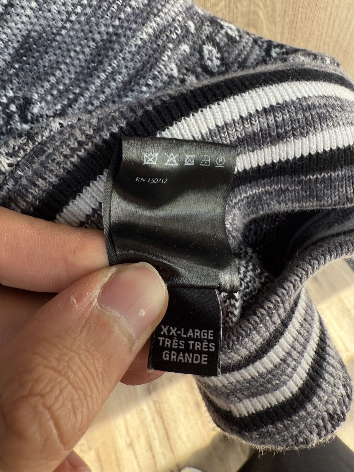 Amiri Amiri Bandana Grey Hoodie Size US XXL / EU 58 / 5 - 10 Thumbnail