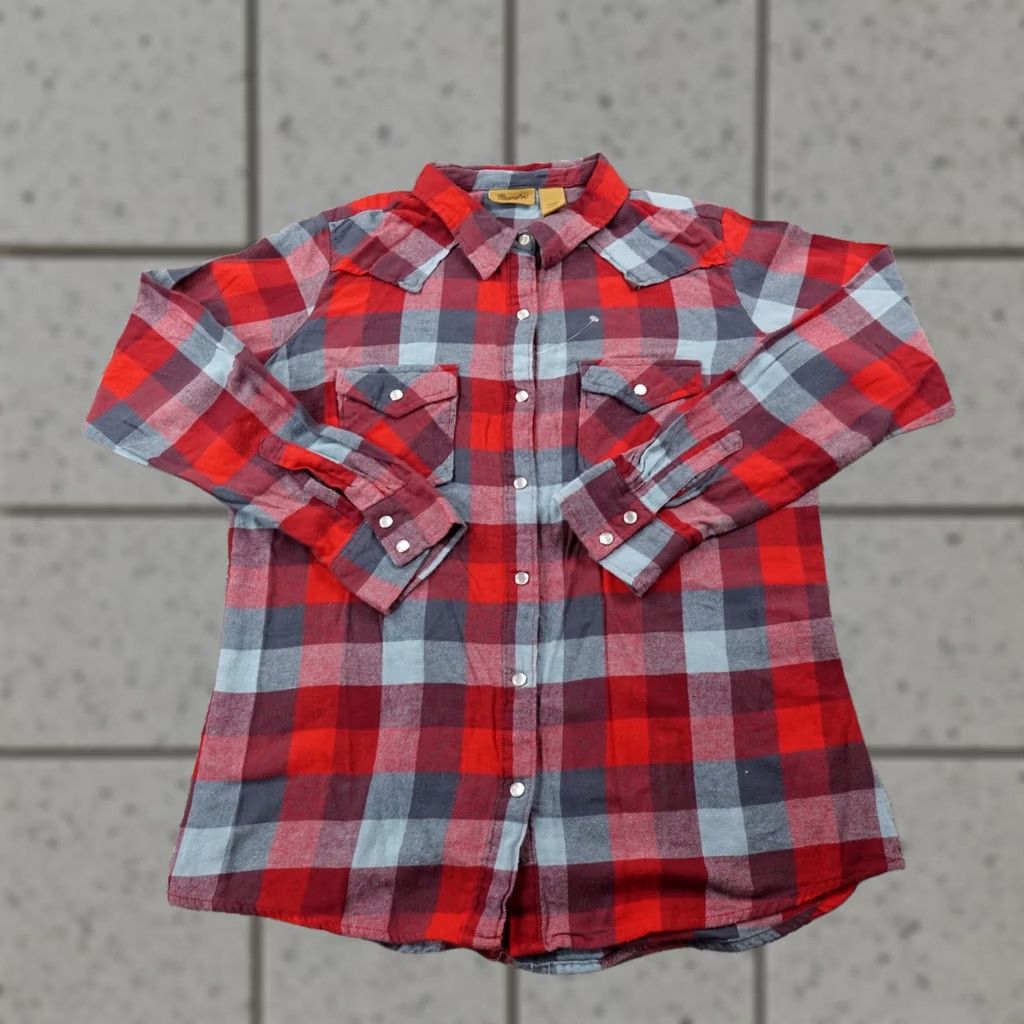Wrangler Wrangler Shirt Womens L Red Gray Flannel Pearl Snap Western Cowgirl Rodeo Ranch Size L / US 10 / IT 46 - 1 Thumbnail