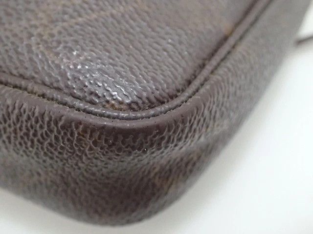 Louis Vuitton Louis Vuitton Pochette Accessory Pouch Monogram M51980 Size ONE SIZE - 11 Thumbnail