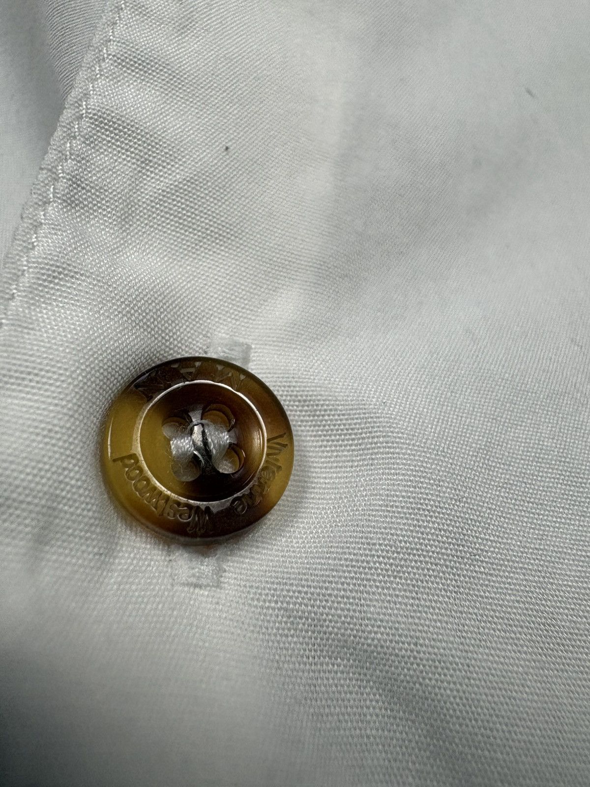 Vivienne Westwood SS15 Vivienne Westwood Orb Small Logo White Button Up Shirt Size US L / EU 52-54 / 3 - 9 Thumbnail