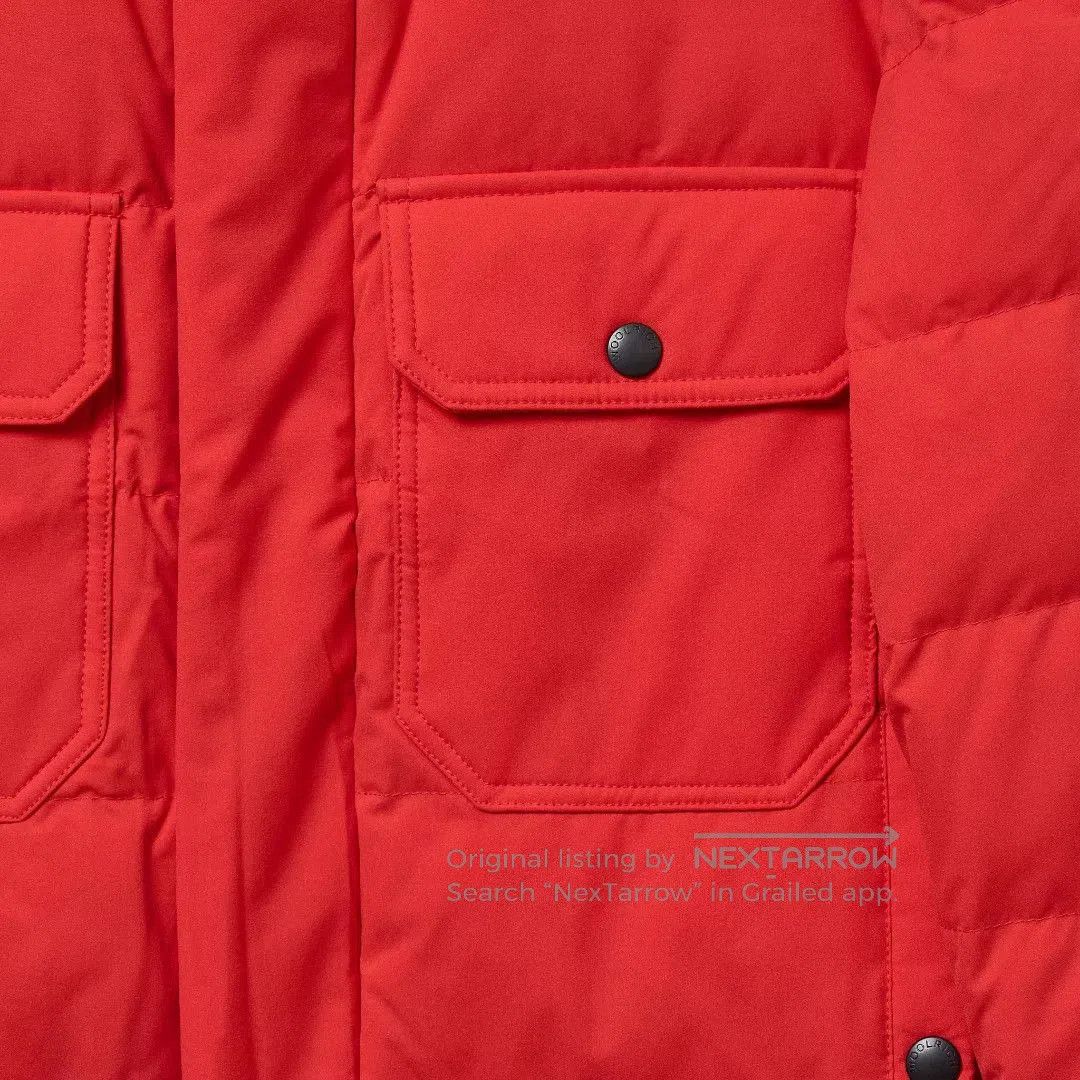 Woolrich Woolen Mills Woolrich Men's Logo Stand Collar Down Jacket. Size US M / EU 48-50 / 2 - 3 Thumbnail