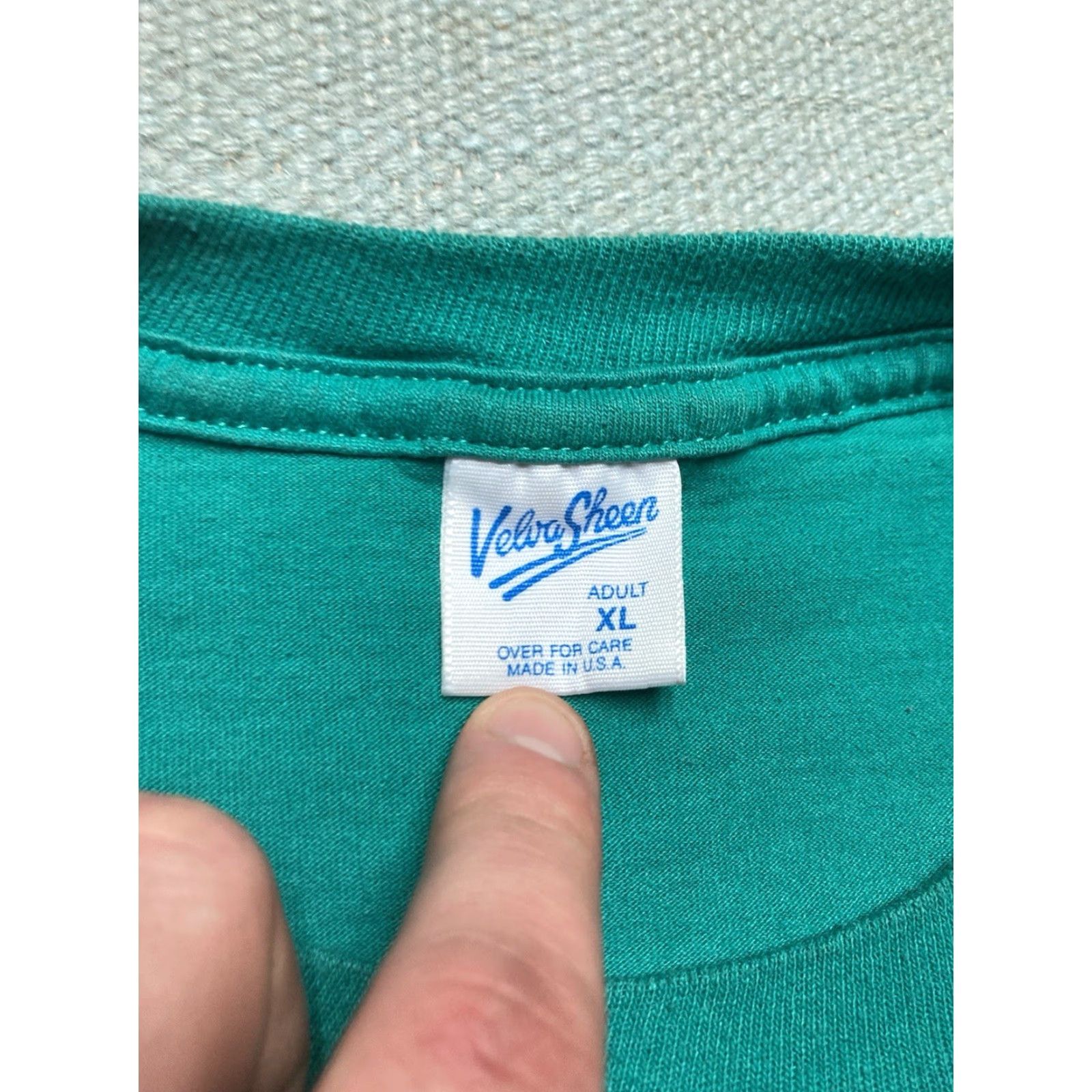 Velva Sheen VINTAGE Velva Sheen 90s T-Shirt graphic 4H camp Palmer ohio looney tunes skunk man XL Mens Blue Size US XL / EU 56 / 4 - 5 Thumbnail