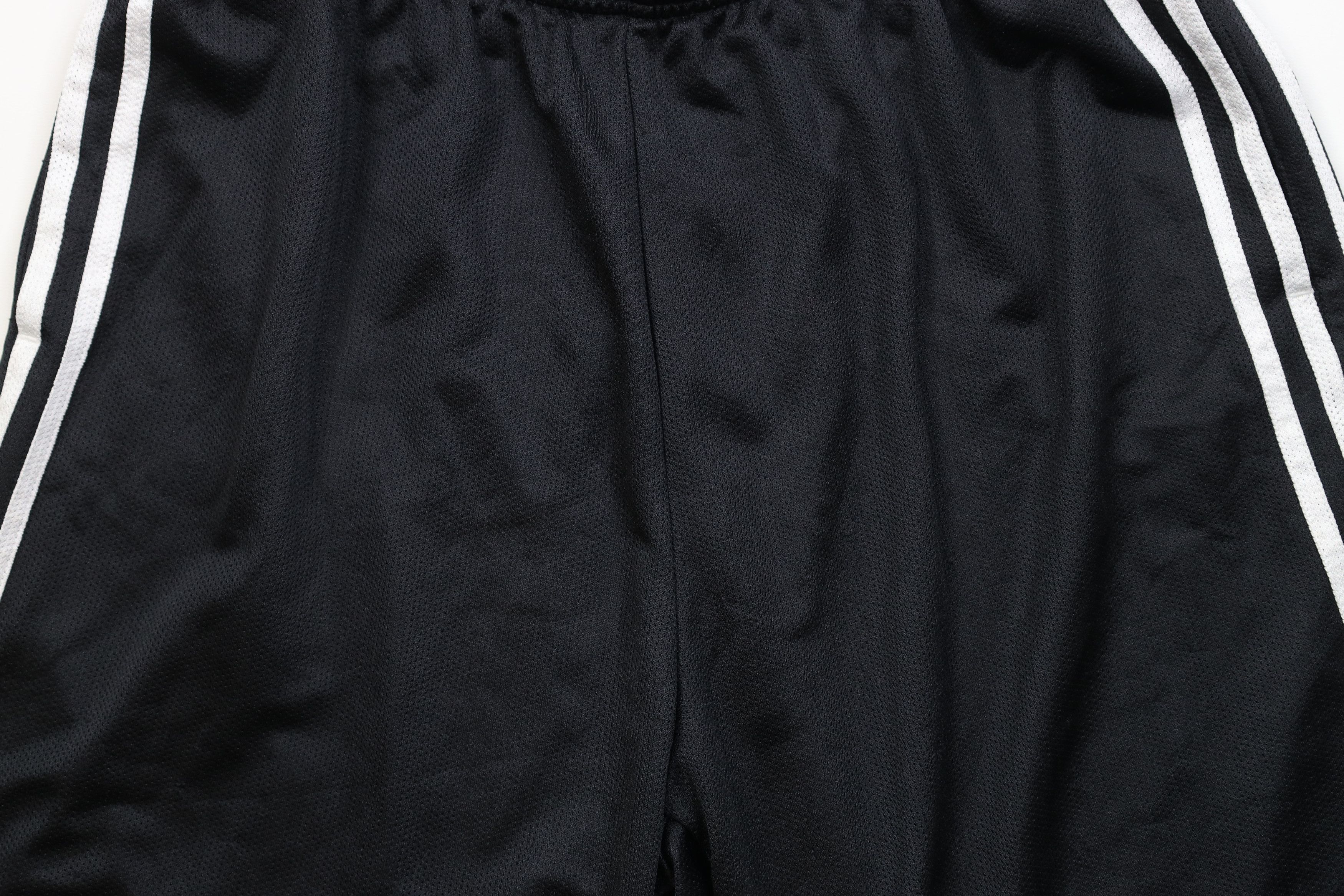 Adidas Vintage Y2K Adidas Striped Mesh Above Knee Shorts Black Size US 34 / EU 50 - 3 Thumbnail