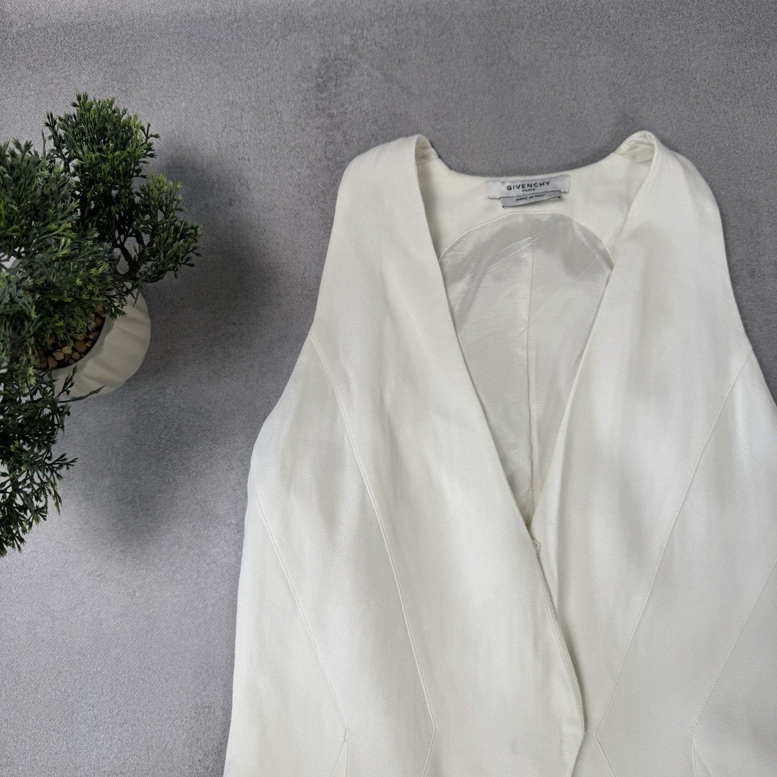 Givenchy Givenchy Women Jumpsuit White Overall Size 36 Viscose Size 26" / US 2 / IT 38 - 2 Thumbnail