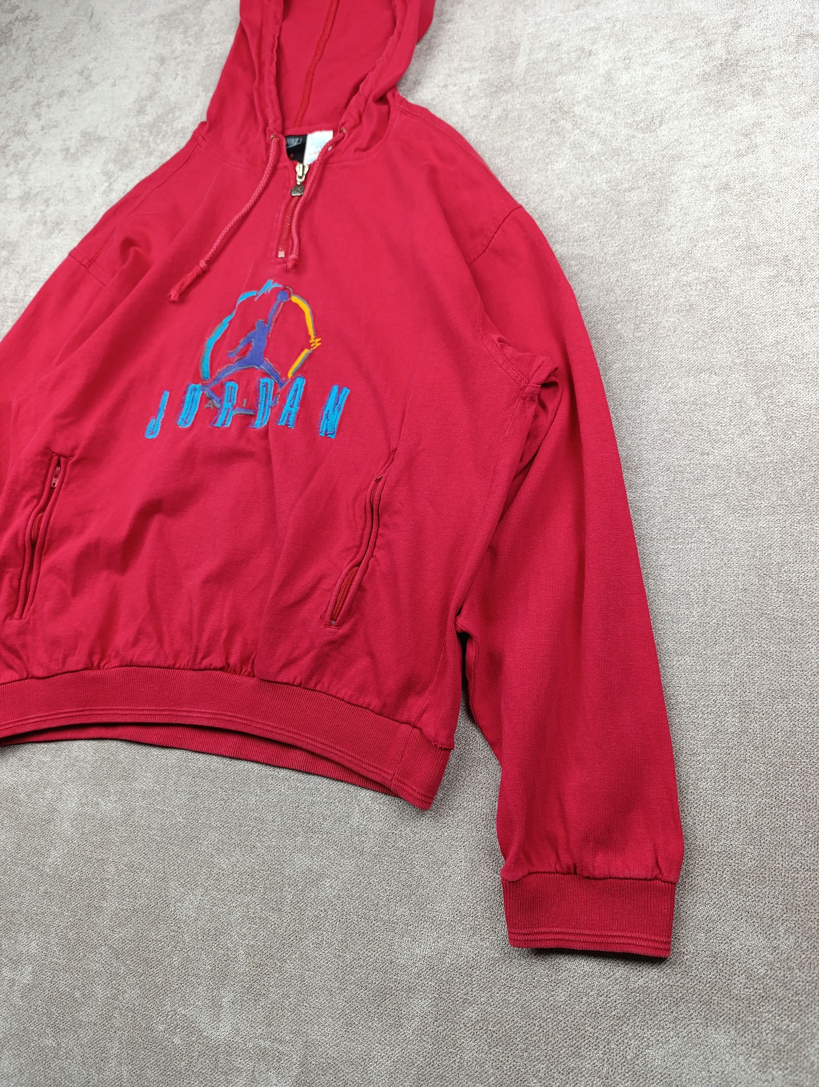 Jordan Brand VINTAGE NIKE JORDAN HOODIE MENS EMBROIDERED HOODED RARE 90S Size US S / EU 44-46 / 1 - 3 Thumbnail