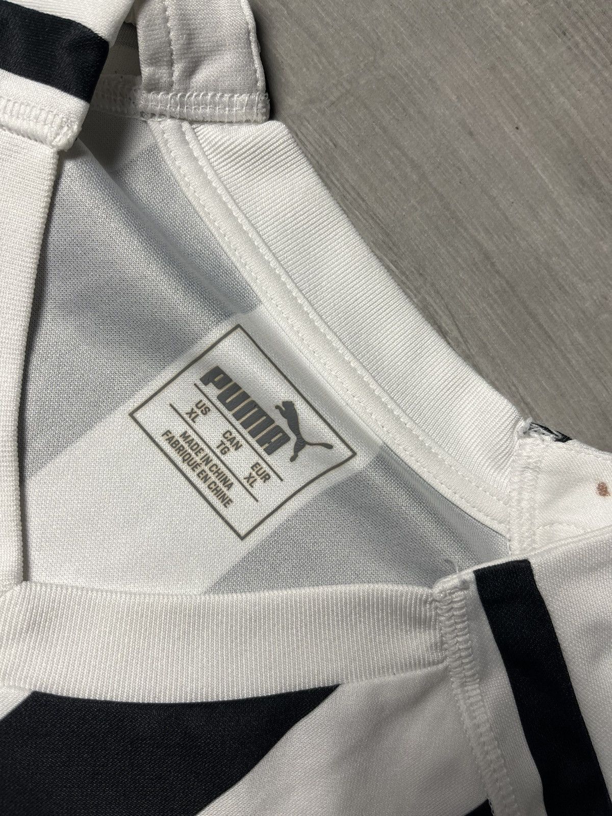 Puma Puma Newcastle united home jersey 2018/19 size XLarge Size US XL / EU 56 / 4 - 4 Thumbnail