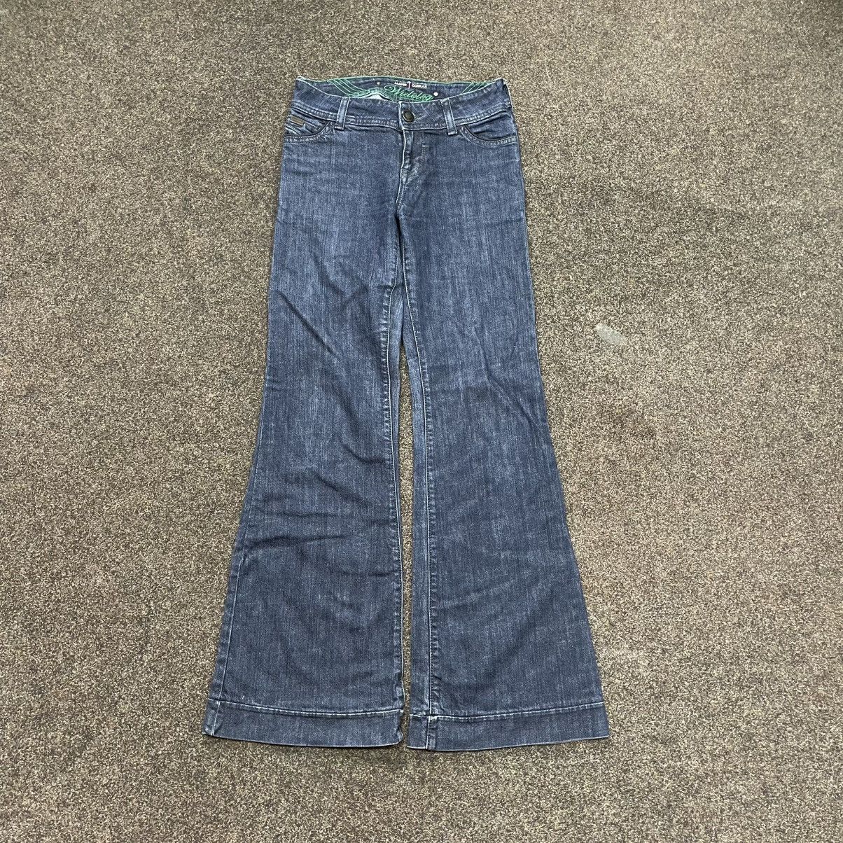 Vintage Vintage Y2K Baggy Flared Jeans 90s Skater Grunge Graphic Size 32" / US 10 / IT 46 - 1 Thumbnail