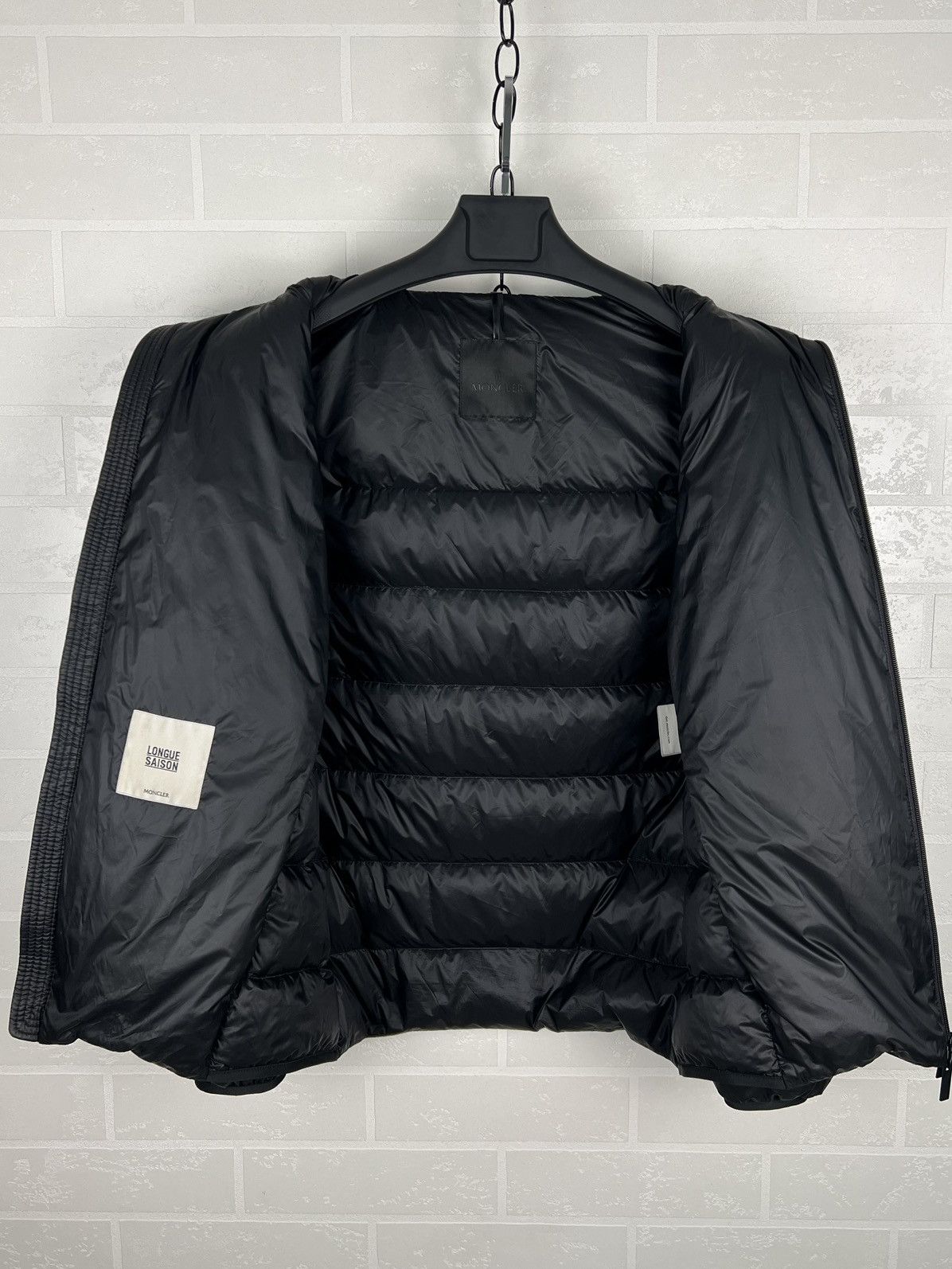 Moncler MONCLER Down Light Jacket PEYRE GIUBBOTTO Patch Printed Logo Size US M / EU 48-50 / 2 - 12 Thumbnail