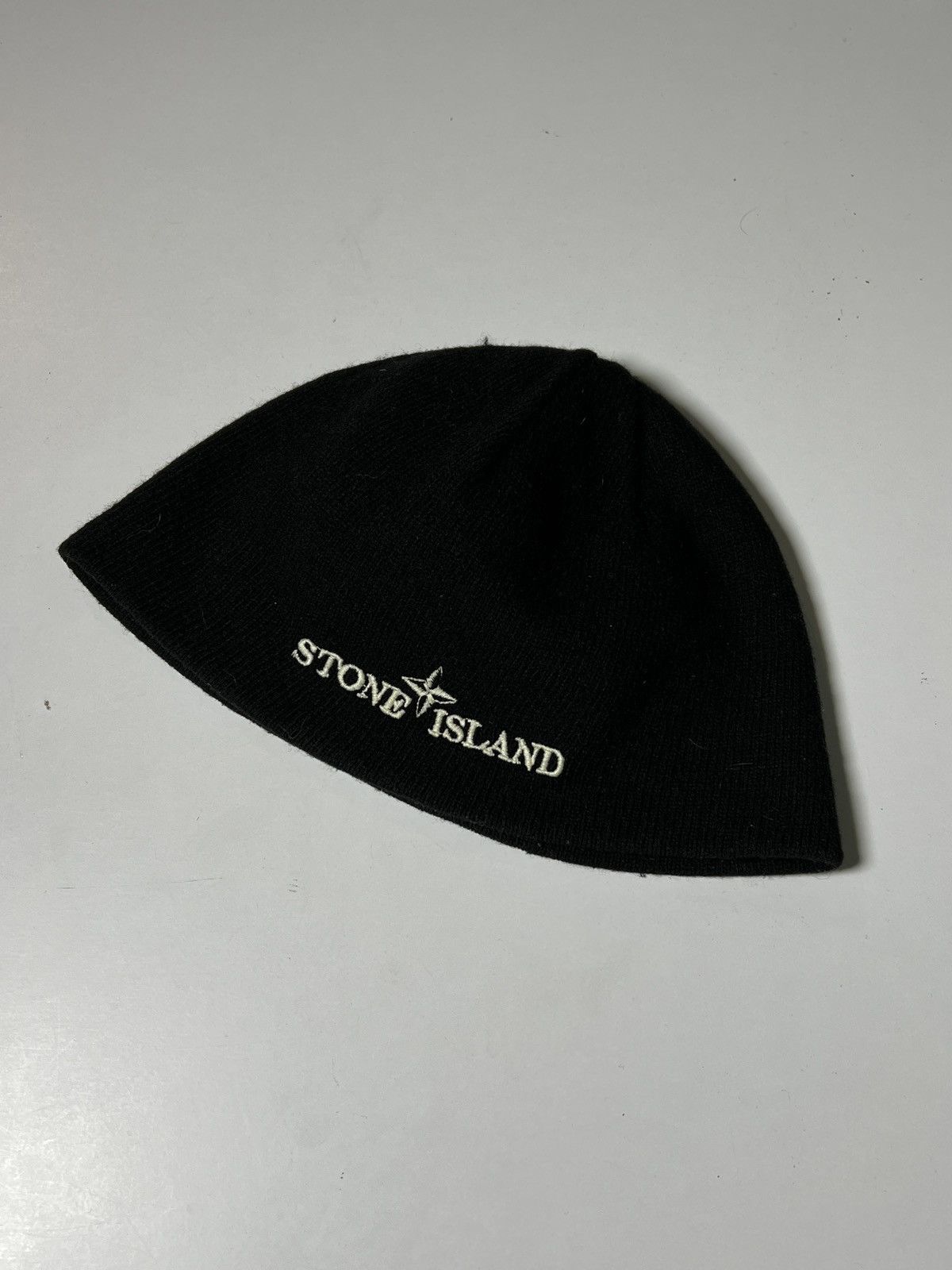 Stone Island Minimalist black beanie by Stone Island Size ONE SIZE - 1 Thumbnail