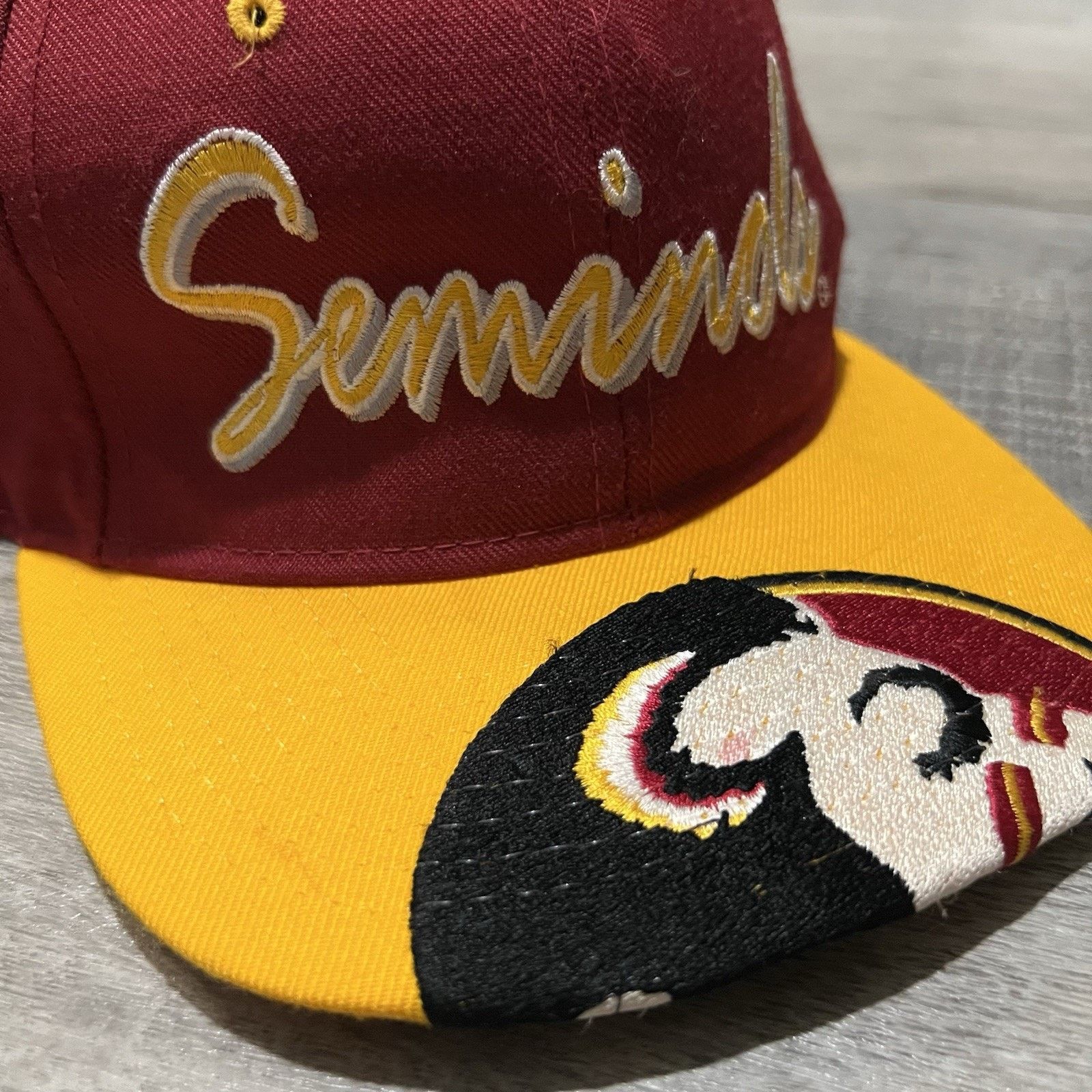 Starter VTG FSU Seminoles Script Starter Brim Logo RARE Snapback Hat Size ONE SIZE - 2 Thumbnail