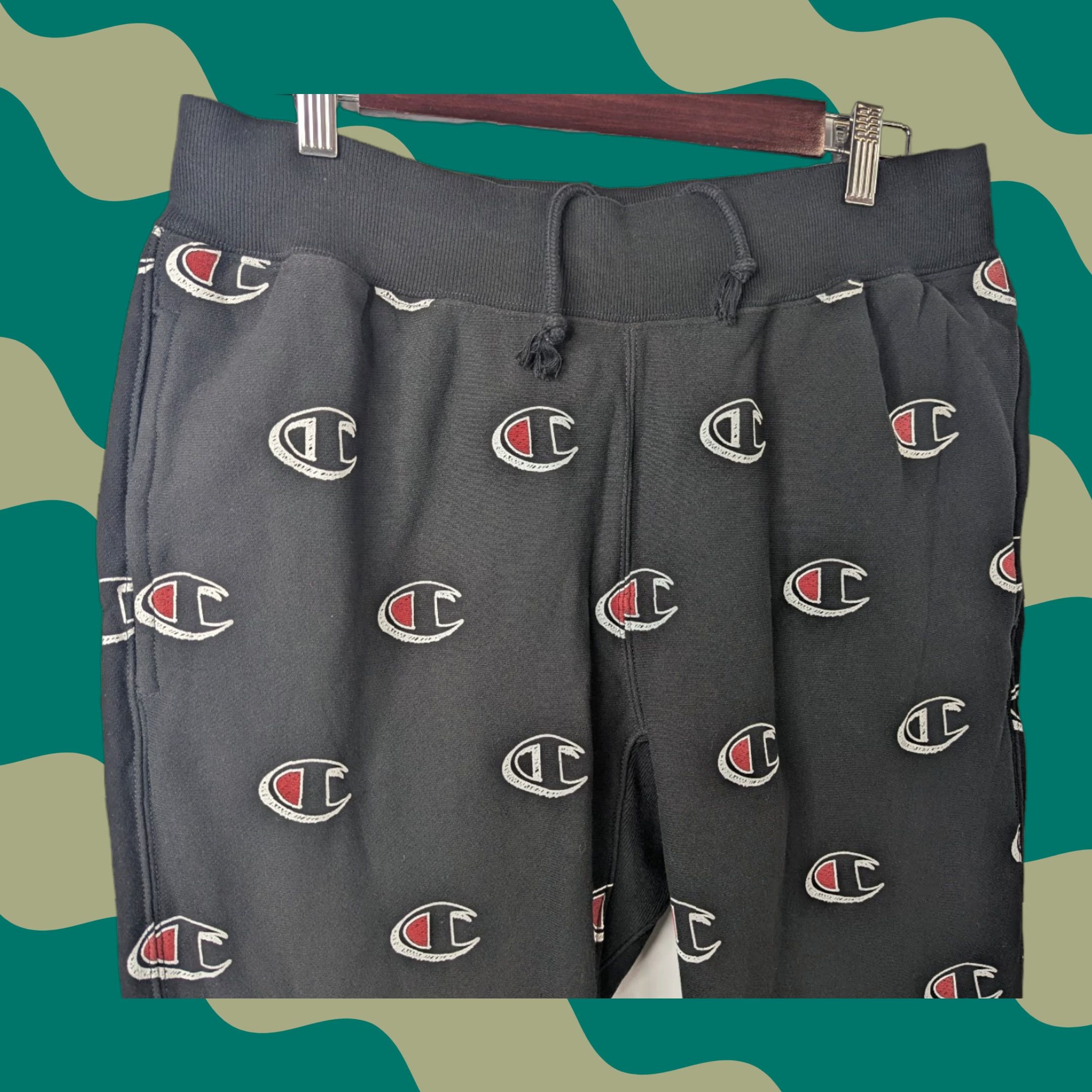Champion VINTAGE Champion Jogger Pants Mens M Black All Over Print Sweatpants Regular Fit Size US 31 - 1 Thumbnail