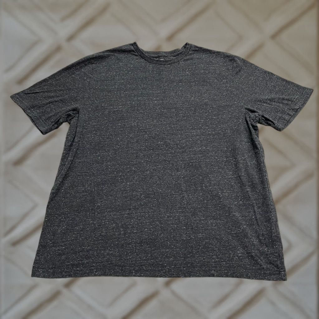 Essentials Amazon Essentials T-Shirt Mens XL Dark Gray Cotton Blend Crew Neck Short Sleeve Regular Classic Outdoor Size US XL / EU 56 / 4 - 1 Thumbnail