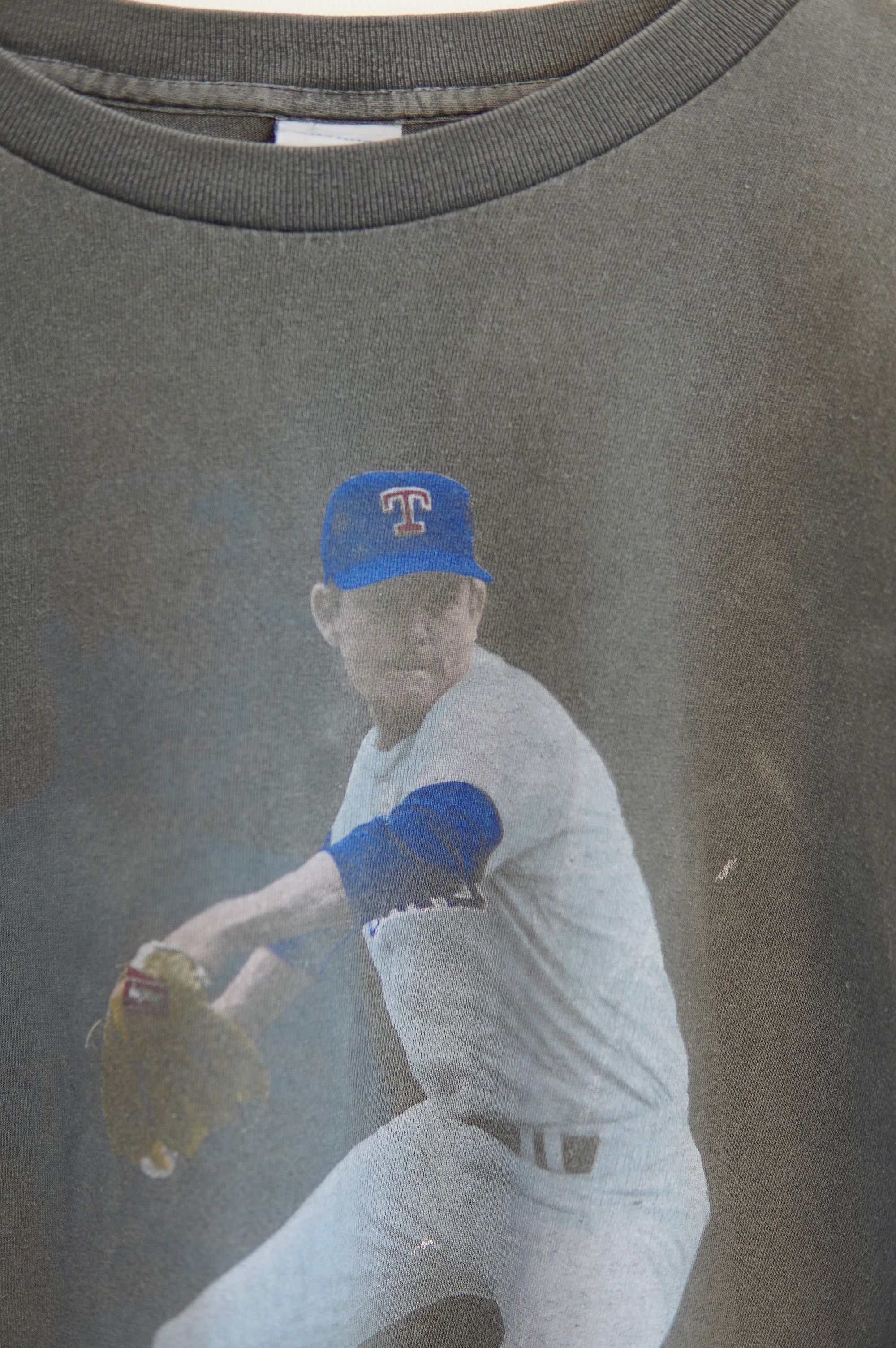 MLB Vintage 1989 MLB Texas Rangers Nolan Ryan Salem Faded Tee Size US XL / EU 56 / 4 - 5 Thumbnail