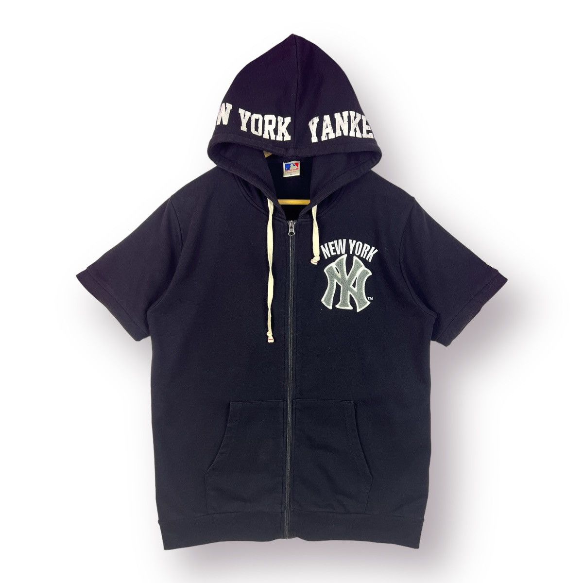 MLB 🔥 MLB NEW YORK YANKEES SHORTSLEEVES HOODED Size US L / EU 52-54 / 3 - 1 Thumbnail