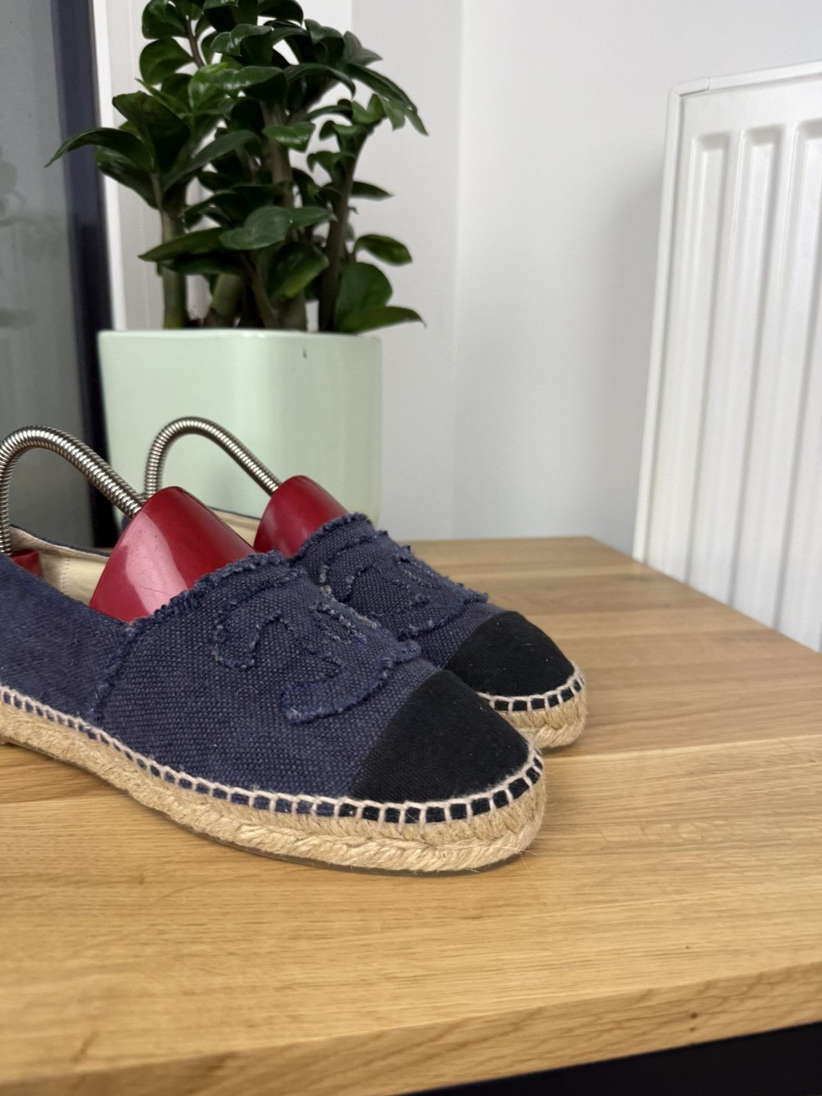Chanel CHANEL ESPADRILLE SLIP ON SHOES Size US 7 / IT 37 - 6 Thumbnail