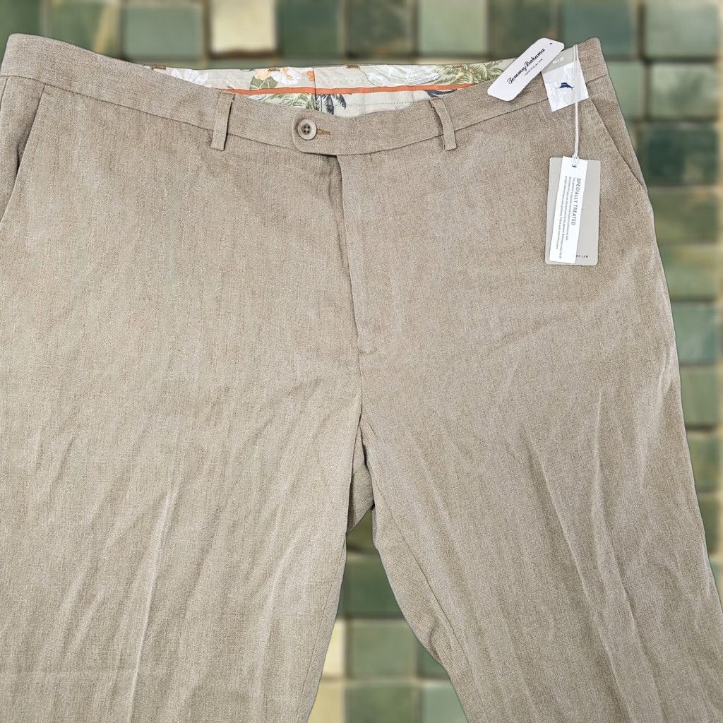 Tommy Bahama Tommy Bahama Pants Mens 44x30 Brown Havana Herringbone Silk Blend Dress Chinos Size US 44 / EU 60 - 1 Thumbnail