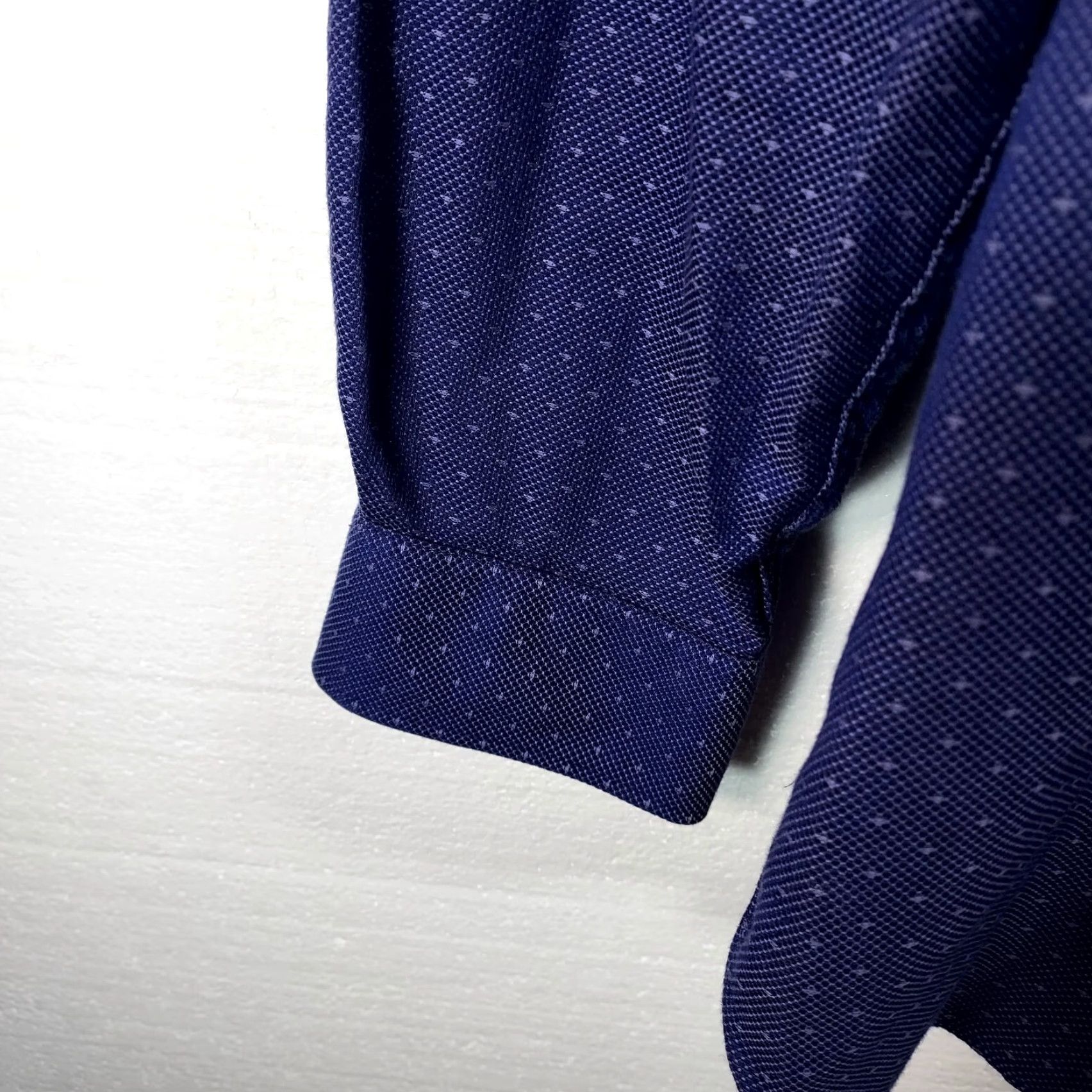 Vintage Michael Kors Mens 16 32/33 Slim Fit Long Sleeve Button Up Shirt Purple Diamond Dress Shirt Mens Slim Purple Diamond Size US L / EU 52-54 / 3 - 4 Thumbnail