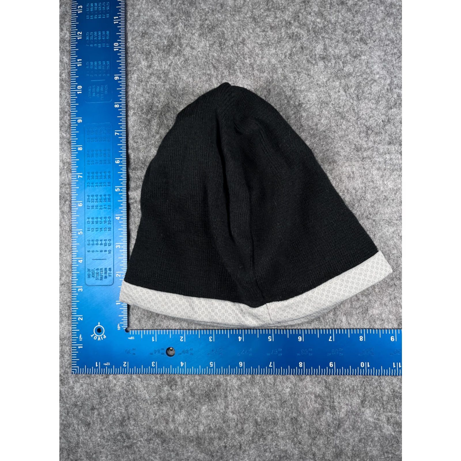 Vintage Coca Cola Beanie Toque Beanie Hat One Size Black Gray Knit Acrylic Cotton Polyester Lined Sport-Tek Men Beanie Logo Ski Casual Travel Workwear Size ONE SIZE - 3 Thumbnail