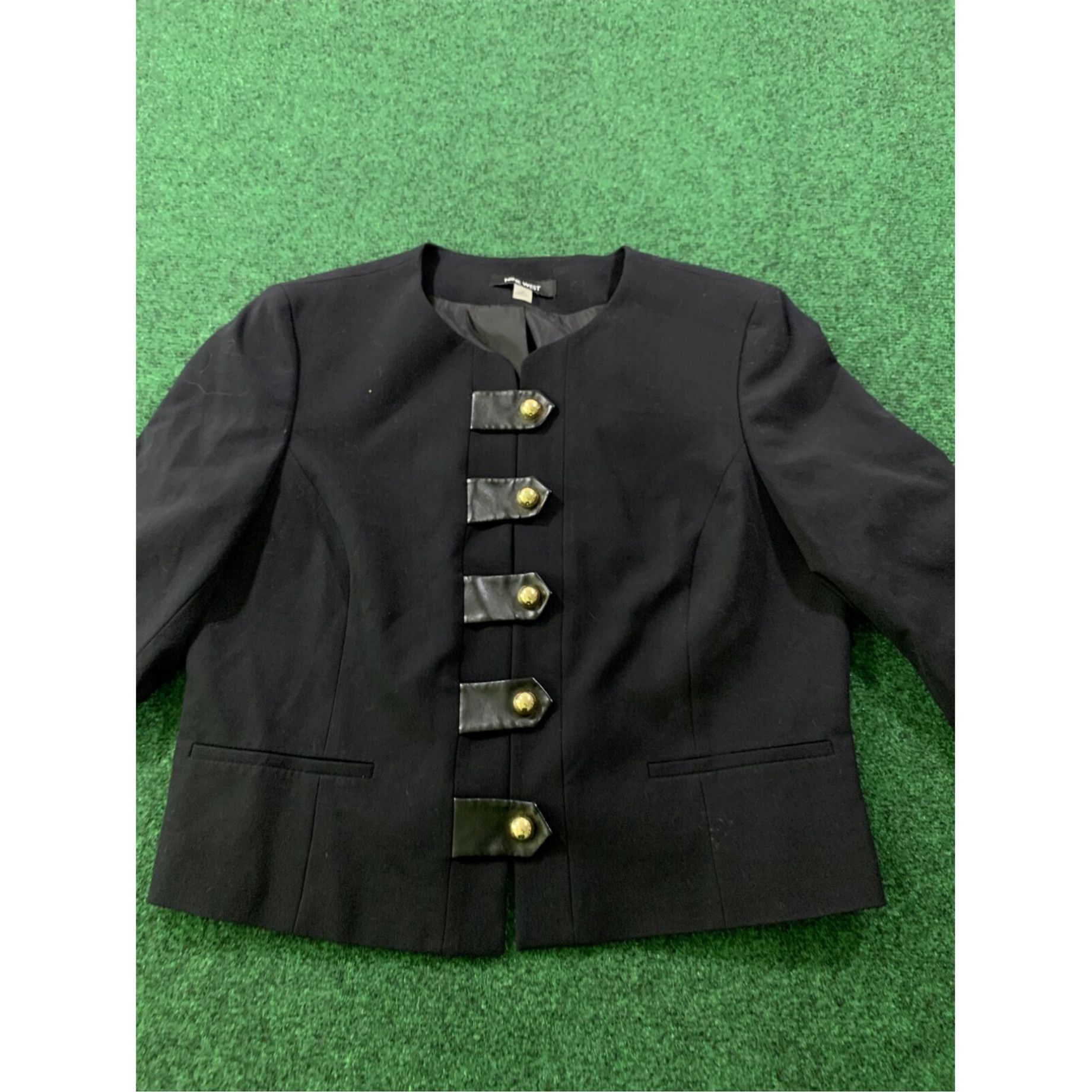 Nine West Nine West Women's Black Gold like Button Detail Snap Blazer Size 10 With Pockets Size L / US 10 / IT 46 - 4 Thumbnail