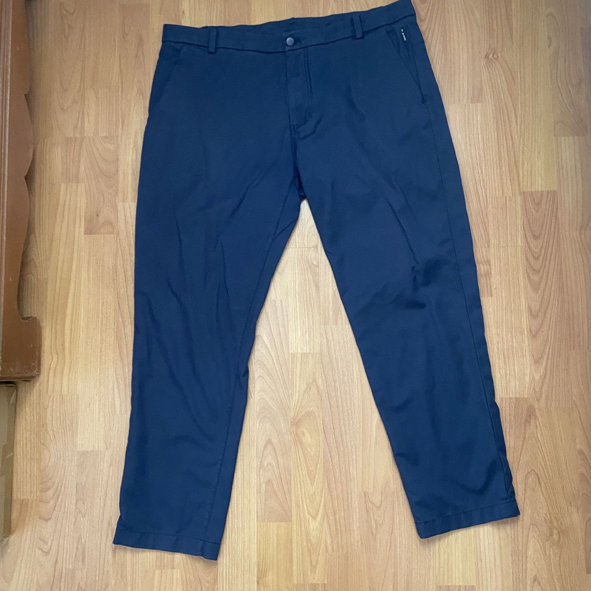 Lululemon Lululemon 5 Pocket Logo Navy Pants Men’s 38 Size US 38 / EU 54 - 1 Thumbnail