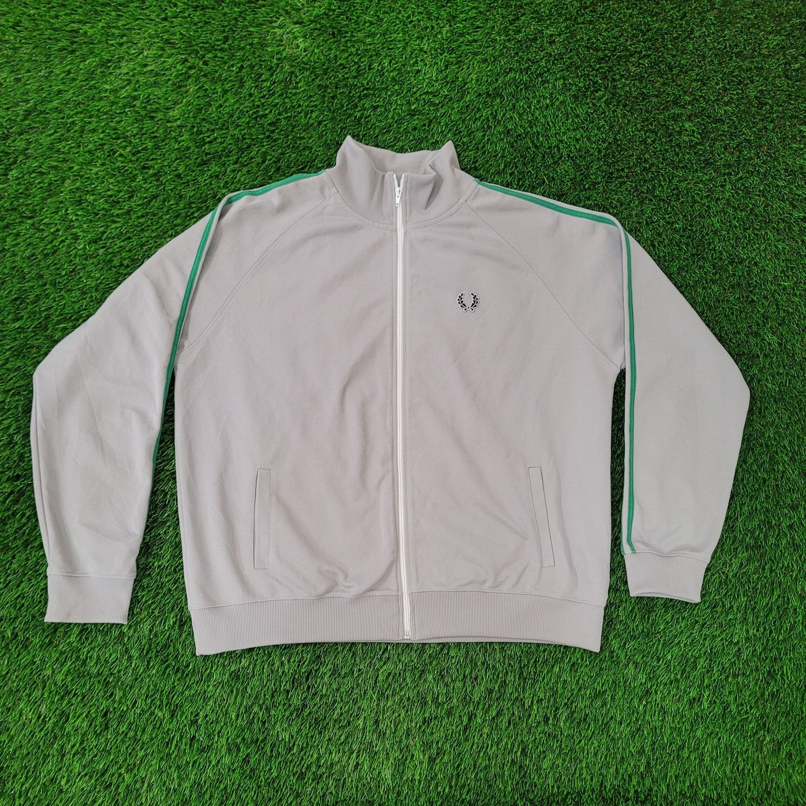 White fred perry track jacket sales