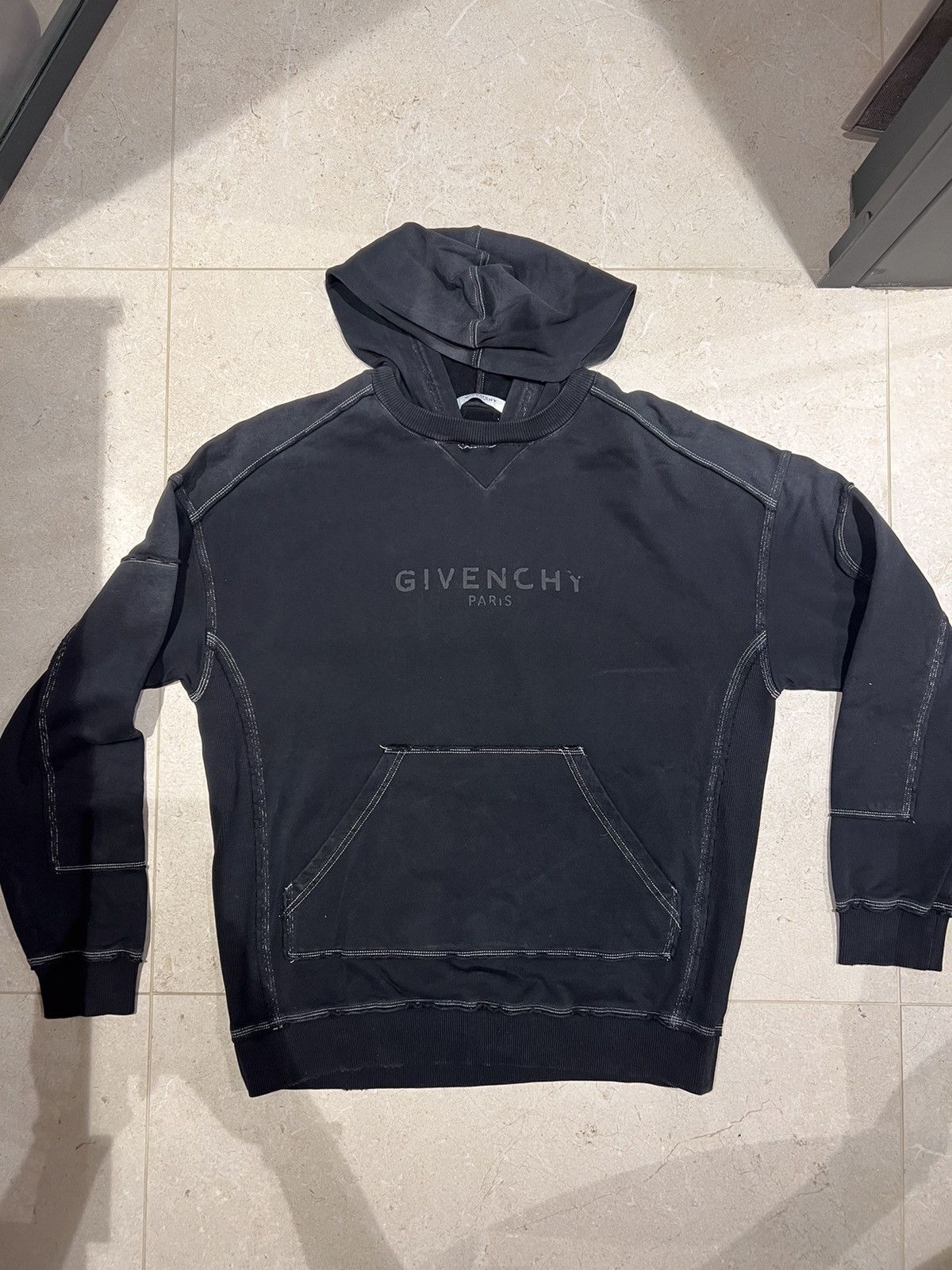 Givenchy Givenchy Black Men’s Hoodie Size US M / EU 48-50 / 2 - 7 Thumbnail
