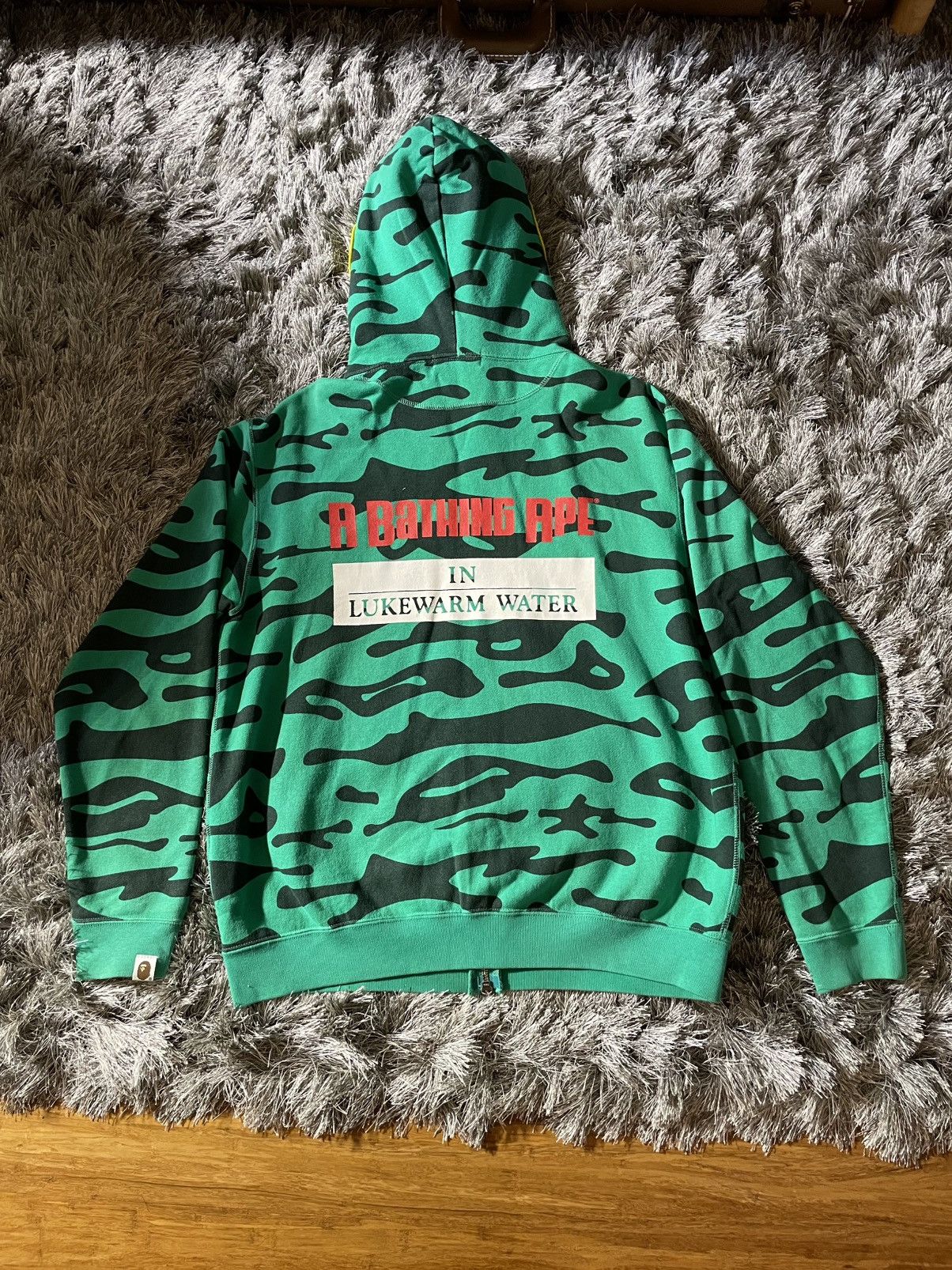 Bape Original Bape Fish Eye Tiger Camo Hoodie Size US M / EU 48-50 / 2 - 2 Thumbnail