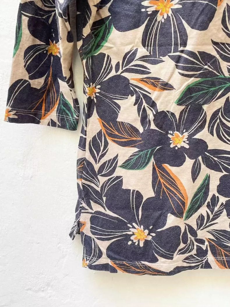 Vivienne Westwood Vivienne Westwood Hibiscus mid-sleeve T-shirt Size M / US 6-8 / IT 42-44 - 7 Thumbnail