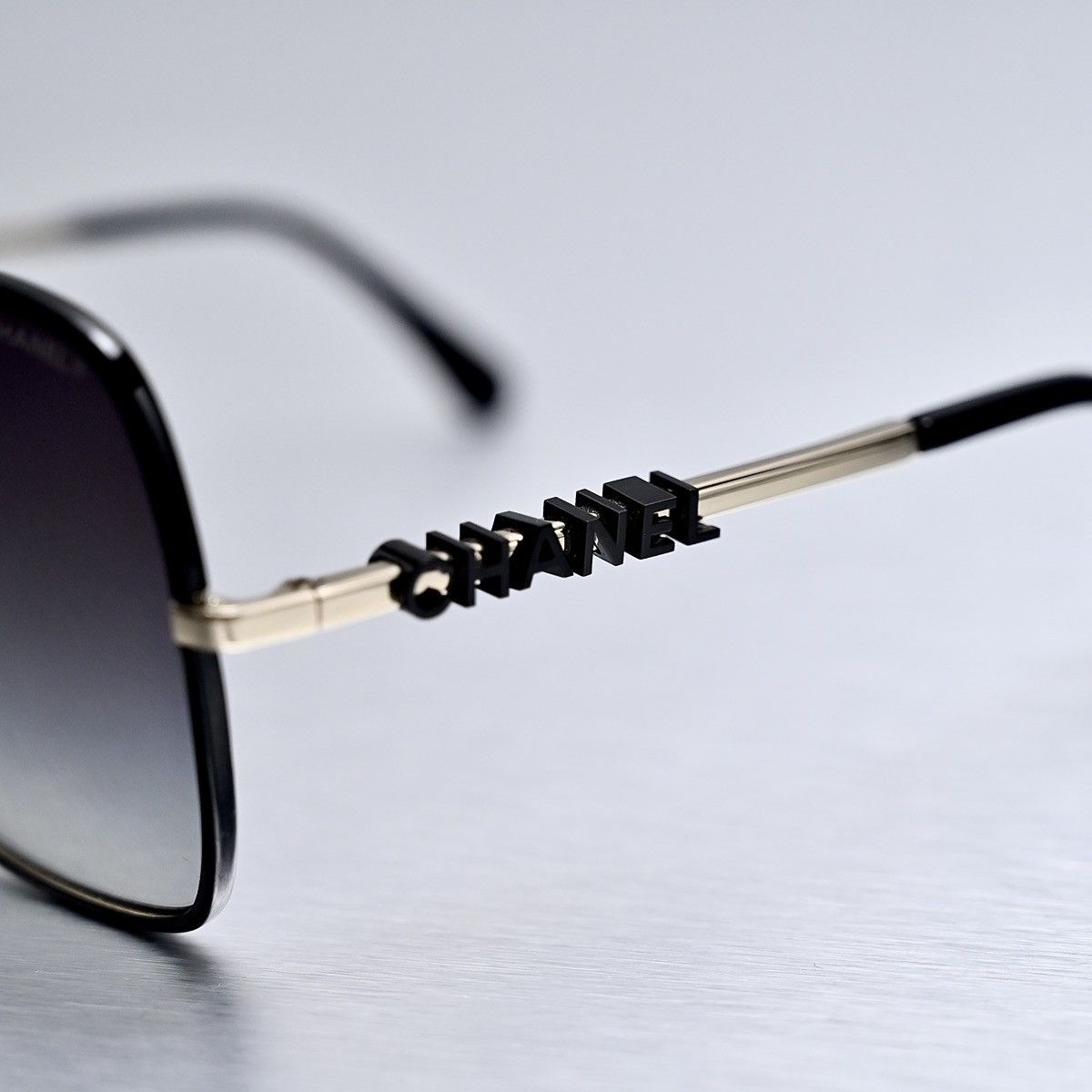 Chanel CHANEL 0CH4283 SUNGLASSES Size ONE SIZE - 3 Thumbnail