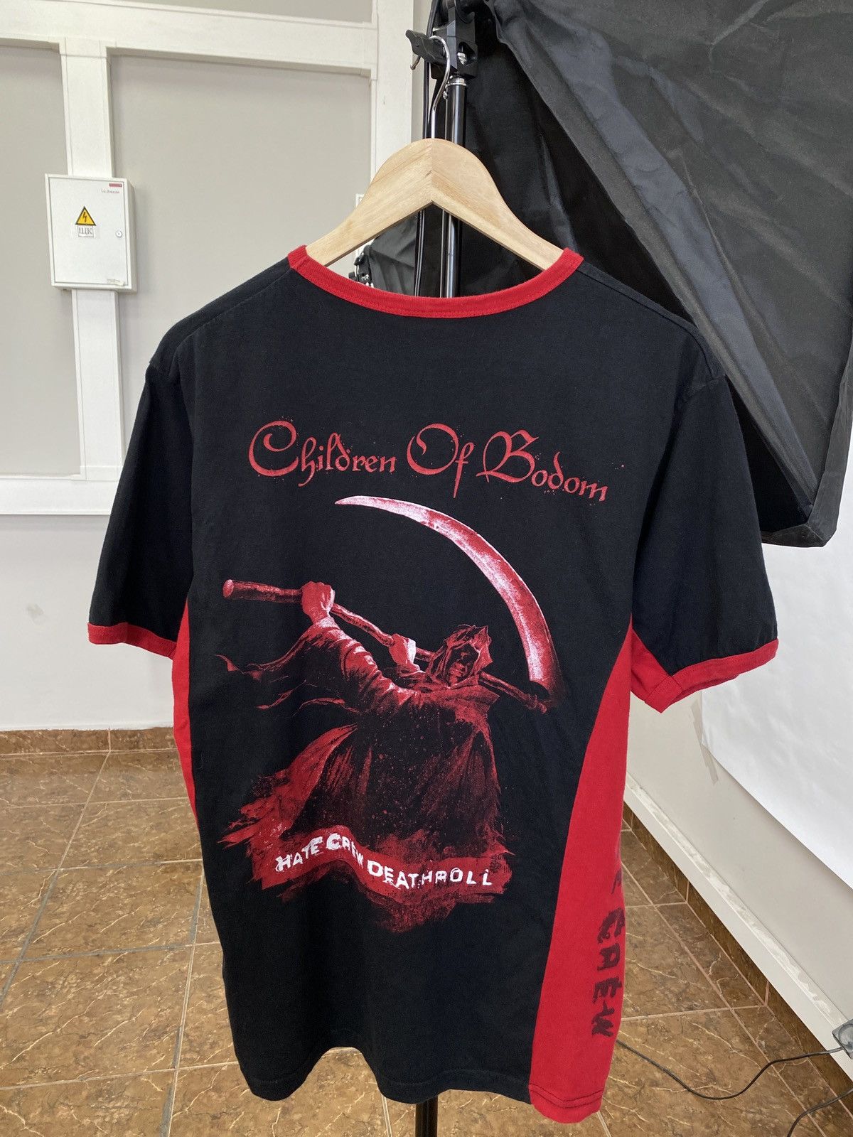 Band Tees Vintage 90 s COB Children Of Bodom Metal Band T-Shirt Rare Size US M / EU 48-50 / 2 - 1 Thumbnail