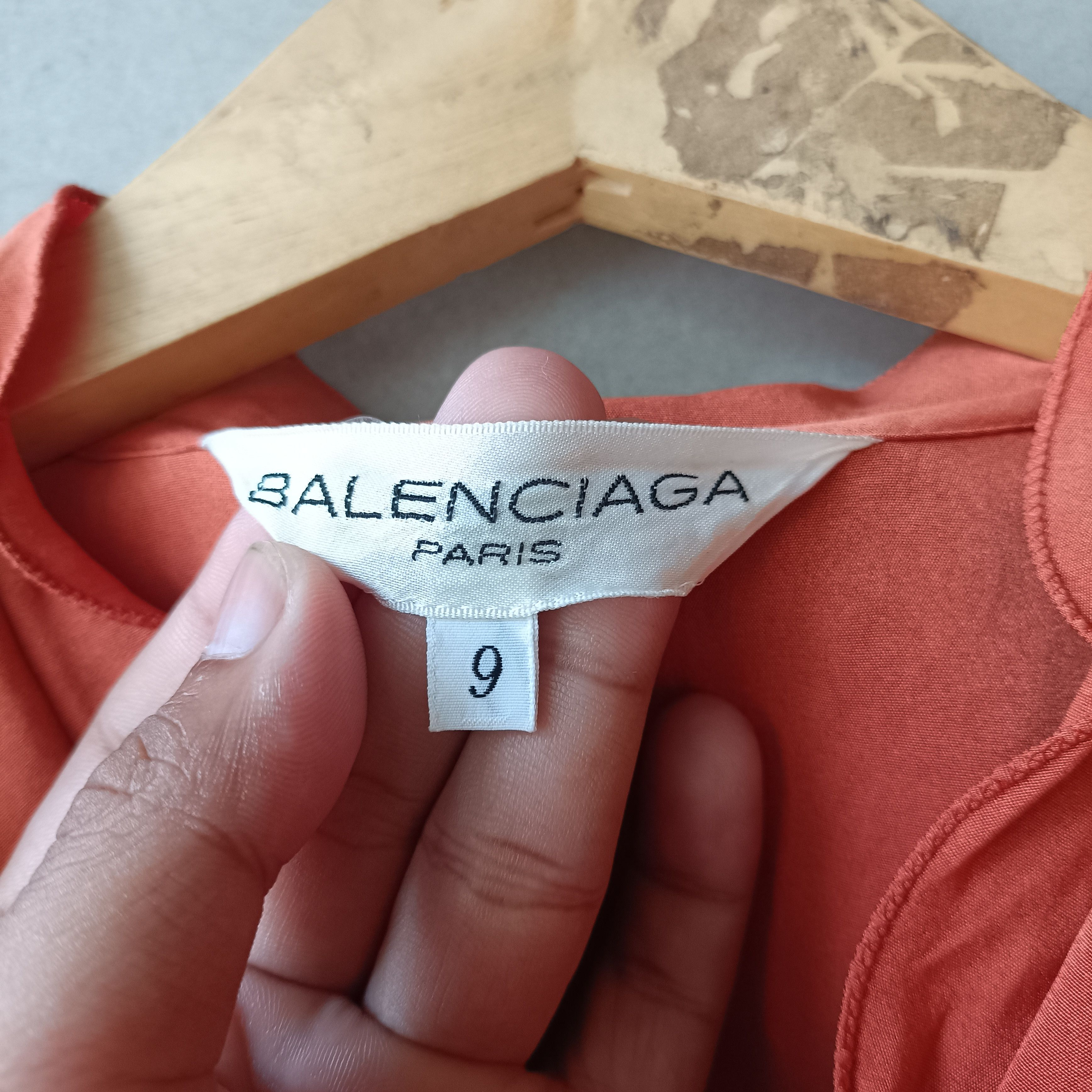 Balenciaga Vintage Balenciaga Ruffle tops blouses Size M / US 6-8 / IT 42-44 - 7 Thumbnail