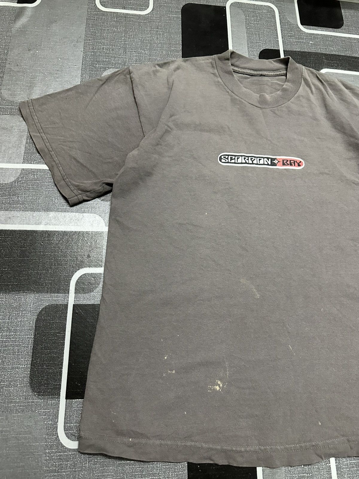 Vintage Vintage 1990 Scorpion Bay Faded T-Shirt Size US M / EU 48-50 / 2 - 4 Thumbnail