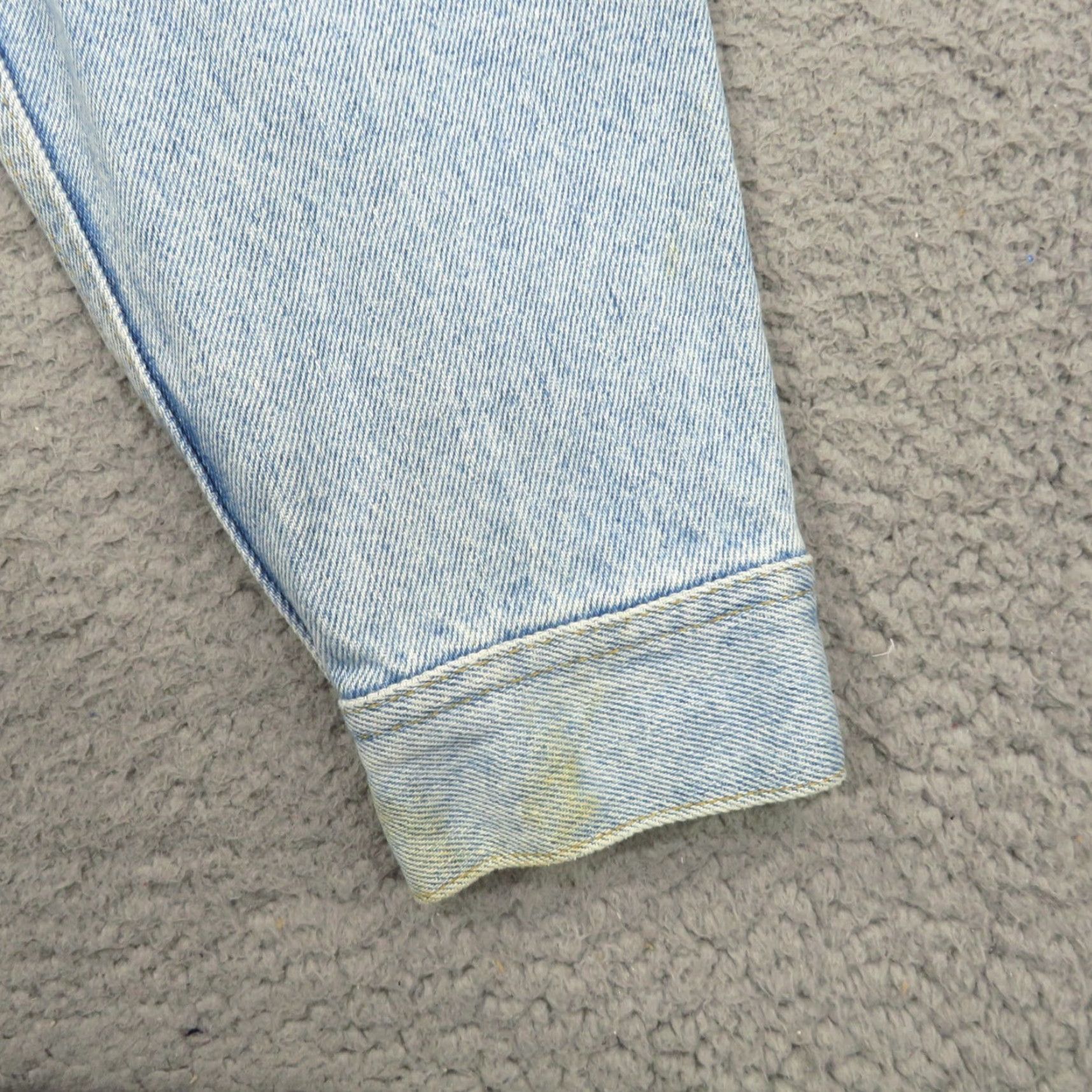 Lee VINTAGE Lee Denim Jacket Medium 80s Made in USA Light Wash Trucker Mens Coat VTG Size US M / EU 48-50 / 2 - 7 Thumbnail