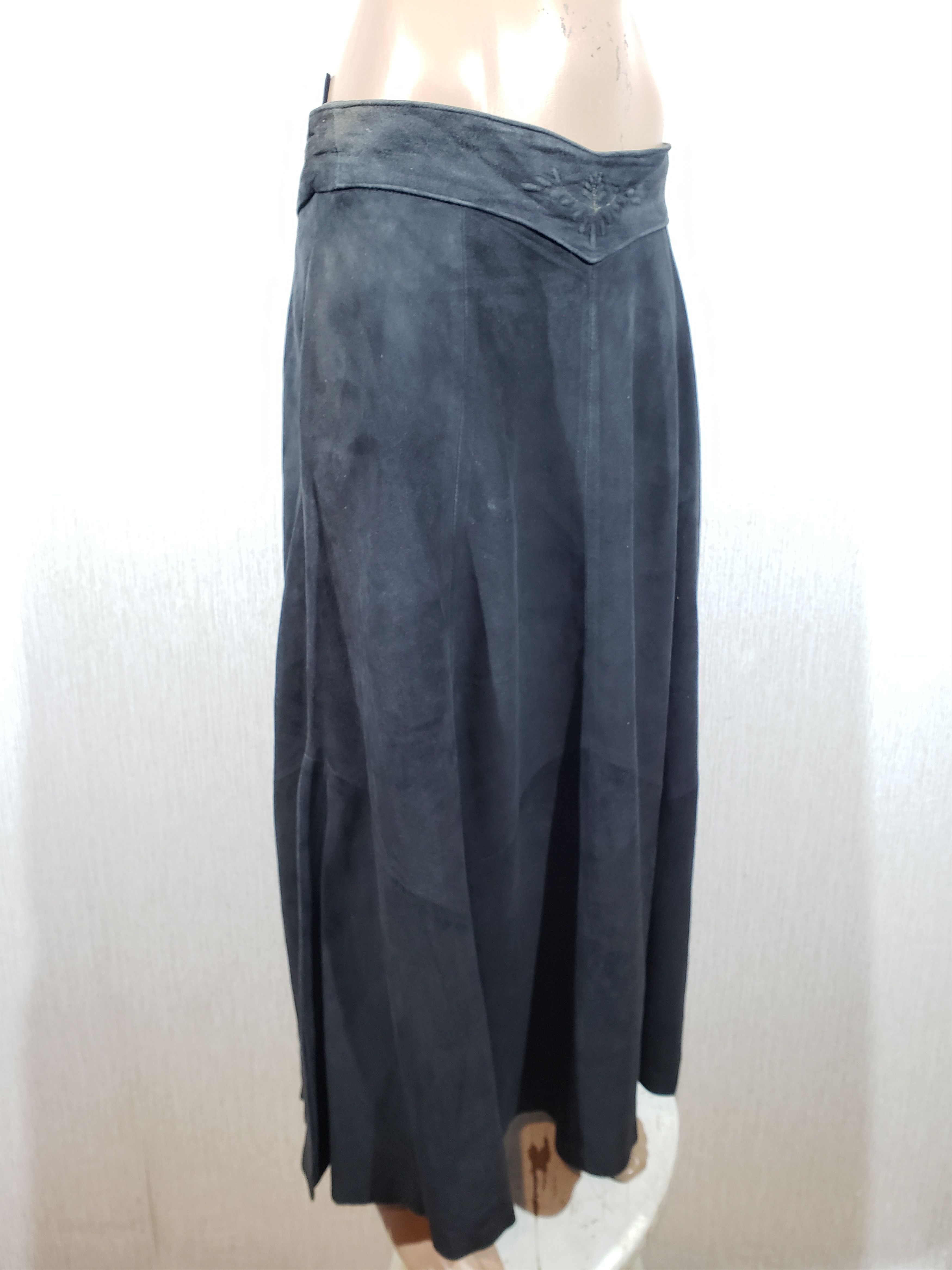 Genuine Leather Flared blue leather skirt. Blue suede skirt. Size 33" - 3 Thumbnail