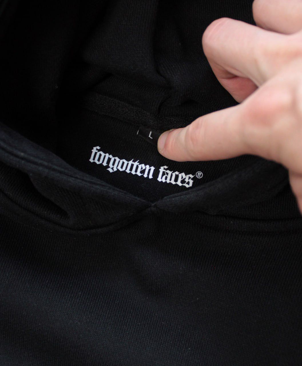Japanese Brand 🔥 Forgotten Faces Oversized Big Art Logo Hoodie Sweatshirt Size US L / EU 52-54 / 3 - 4 Thumbnail
