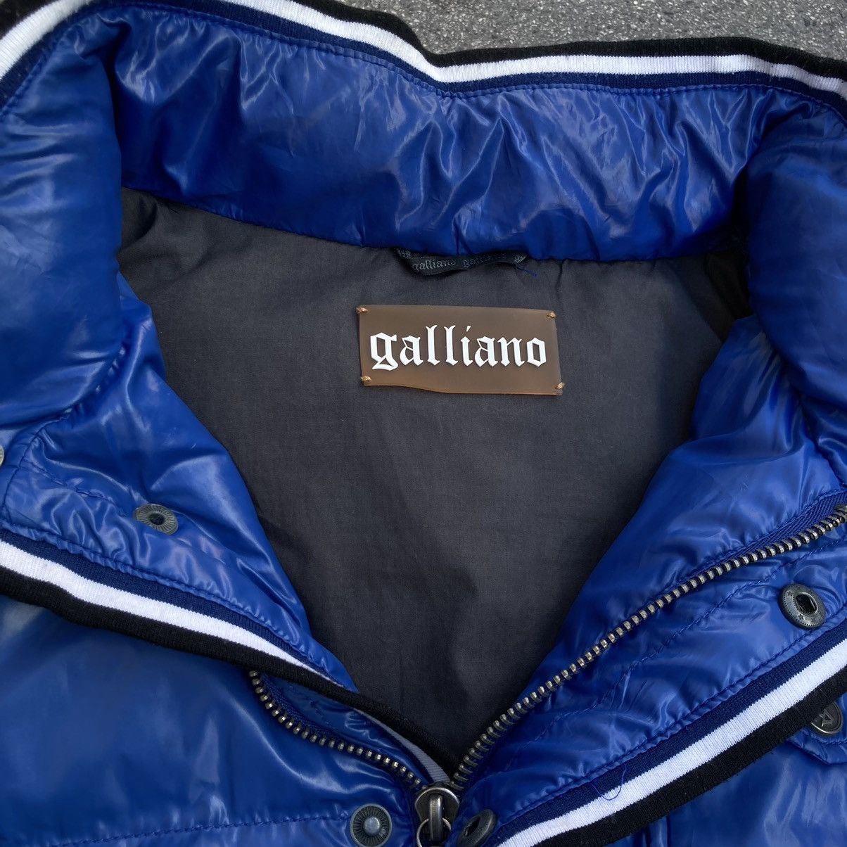 John Galliano Galliano Back Logo down jacket Size US L / EU 52-54 / 3 - 5 Thumbnail