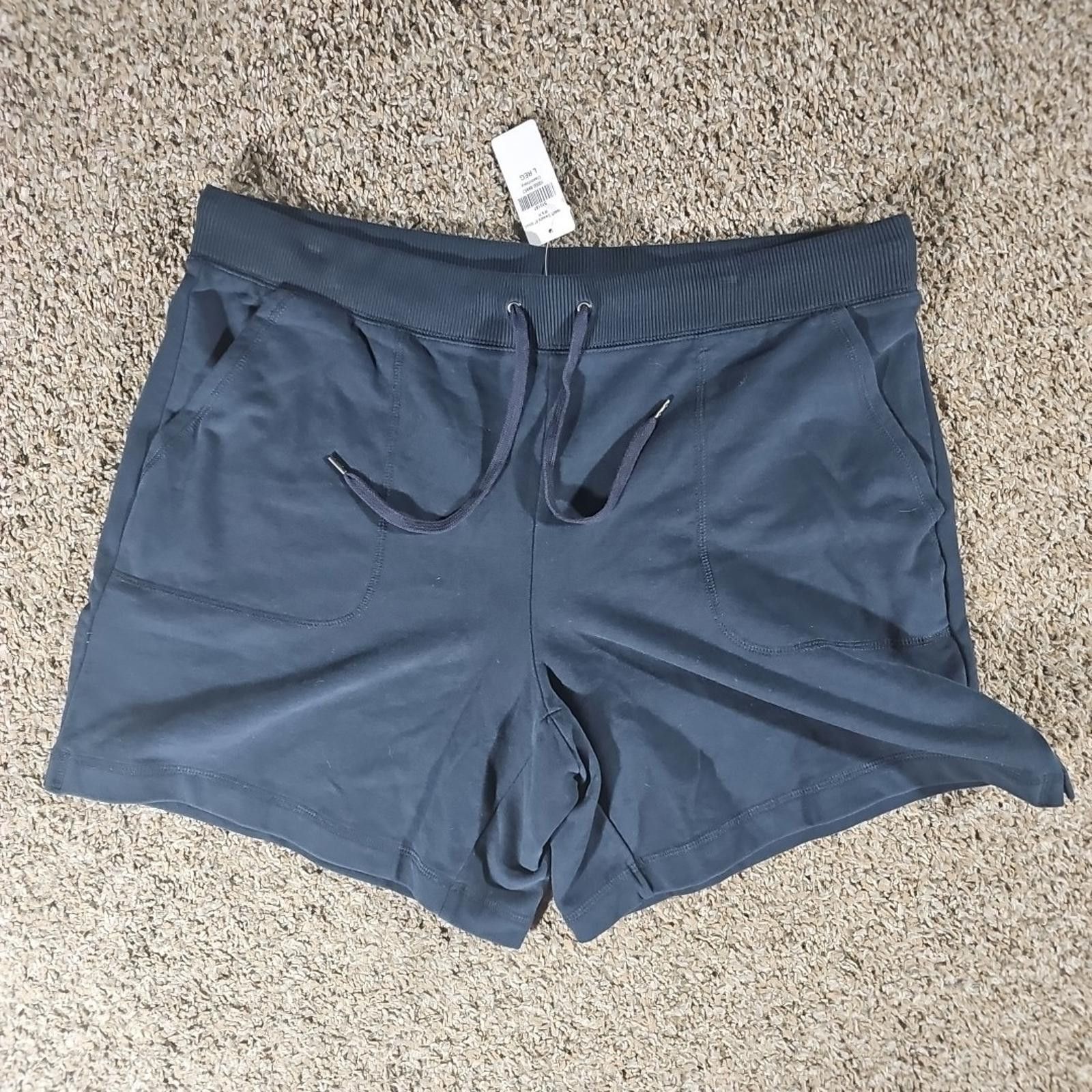 L.L. Bean LL BEAN Ultrasoft Sweats 6" Navy Blue Shorts NWT Size 36" / US 14 / IT 50 - 1 Thumbnail